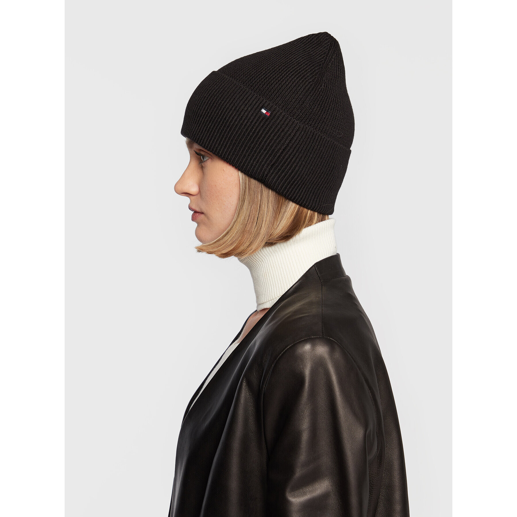 Tommy Hilfiger Шапка Essential AW0AW13819 Черен - Pepit.bg