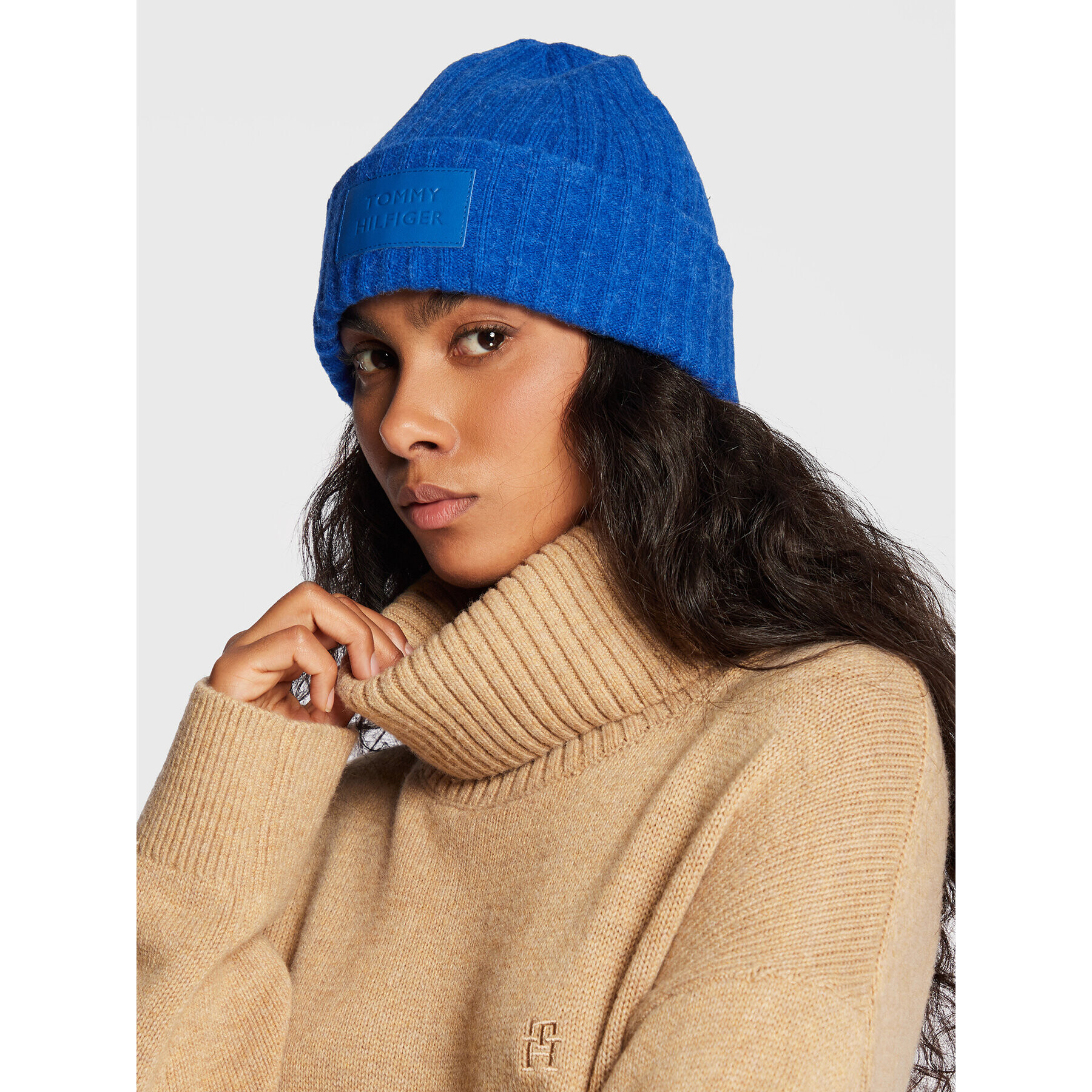 Tommy Hilfiger Шапка Modern Beanie AW0AW13767 Син - Pepit.bg