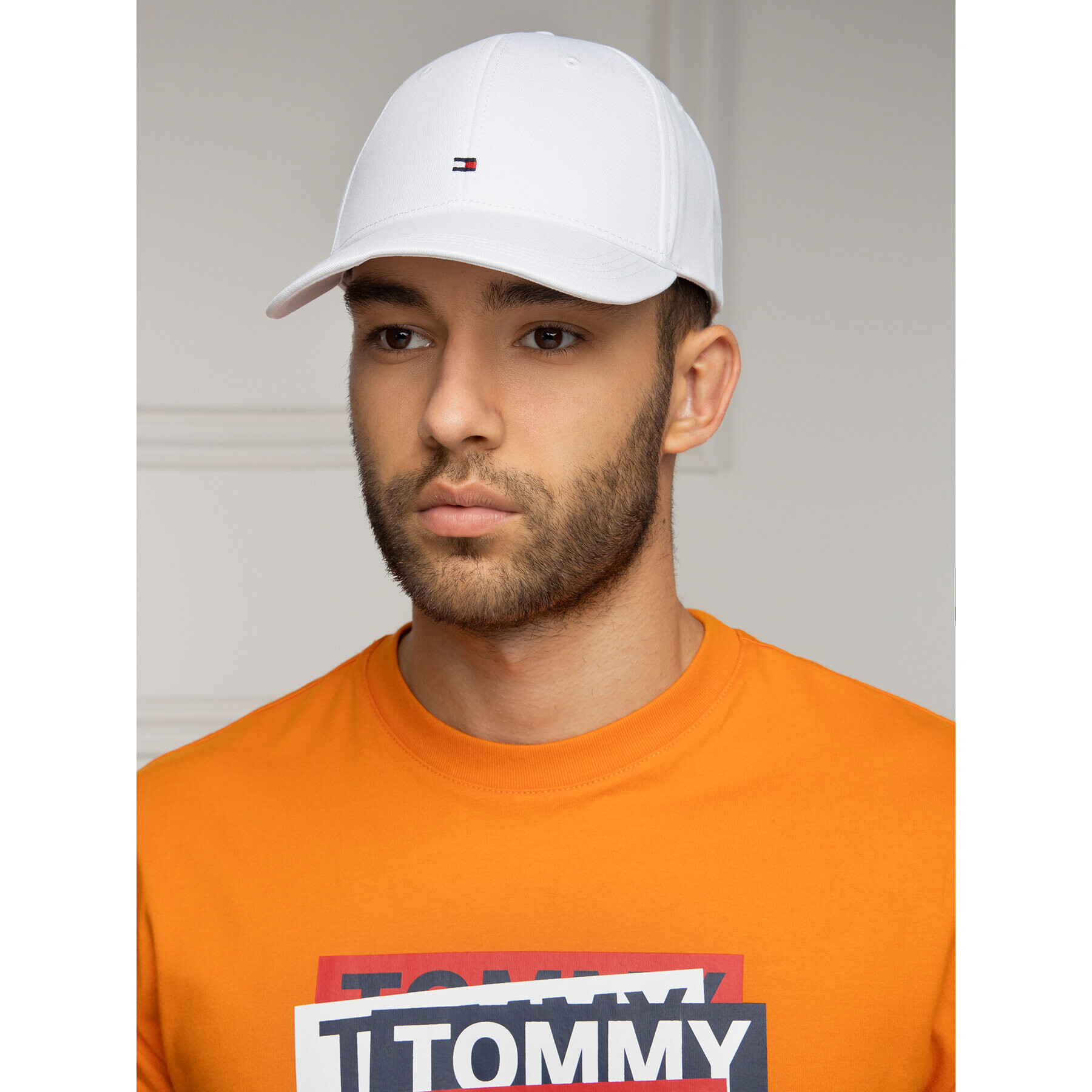 Tommy Hilfiger Шапка с козирка Classic Bb Cap E367895041 Бял - Pepit.bg