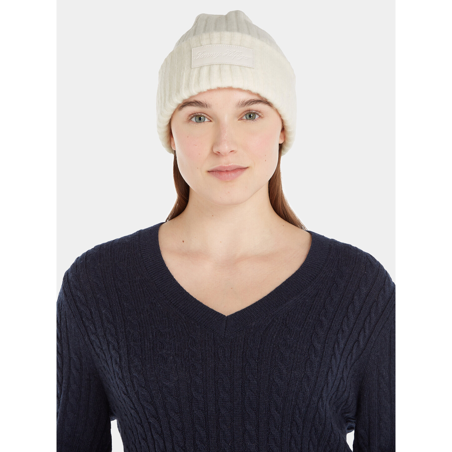 Tommy Hilfiger Шапка Tommy Twist Beanie AW0AW15325 Бял - Pepit.bg