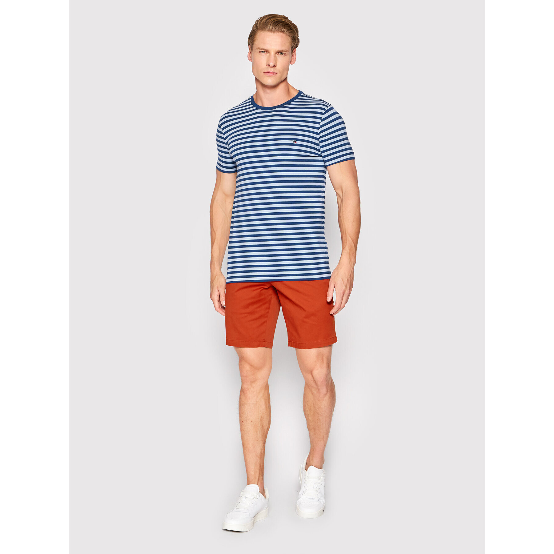 Tommy Hilfiger Шорти от плат Brooklyn MW0MW23563 Червен Regular Fit - Pepit.bg