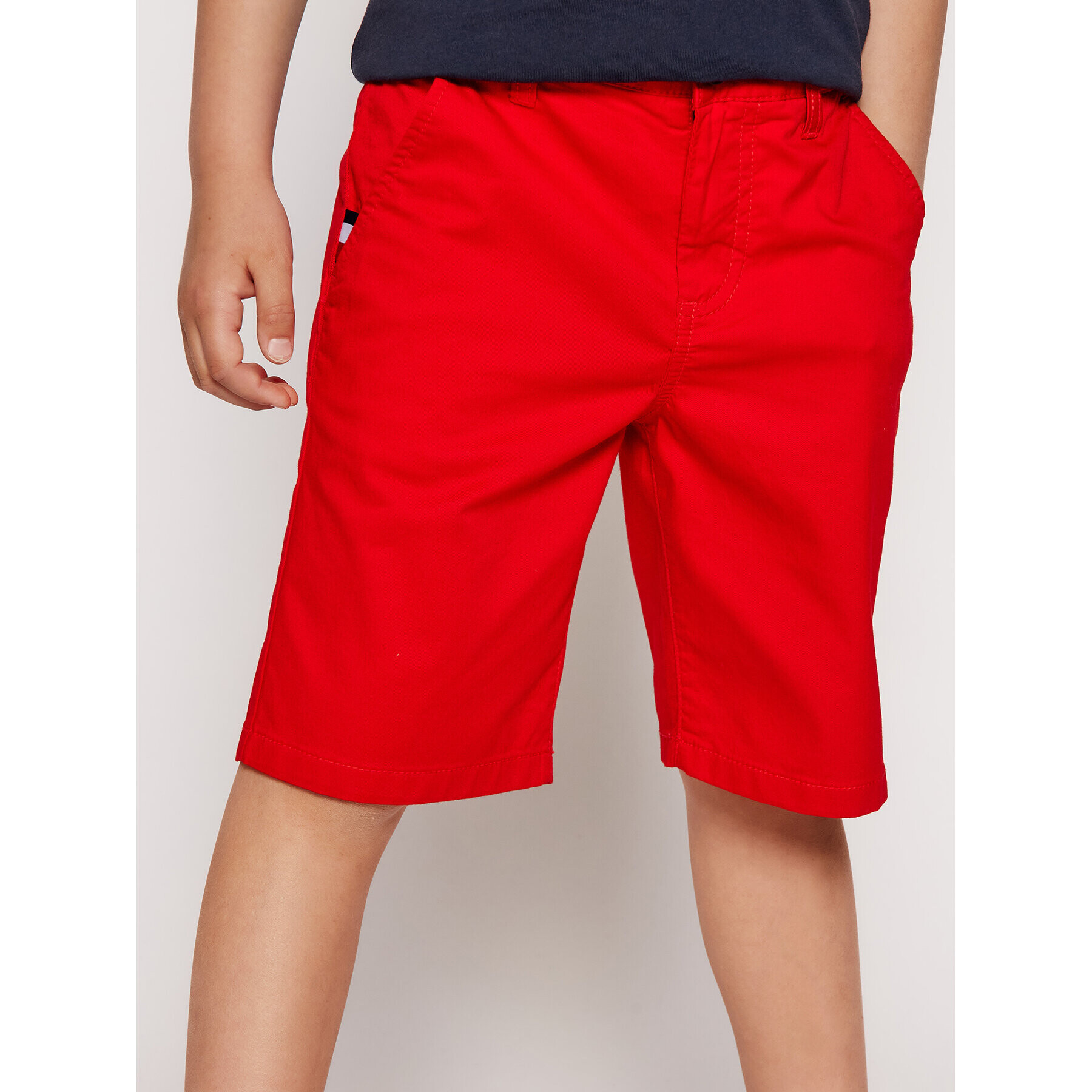 Tommy Hilfiger Шорти от плат Essential Chino KB0KB06322 D Червен Slim Fit - Pepit.bg