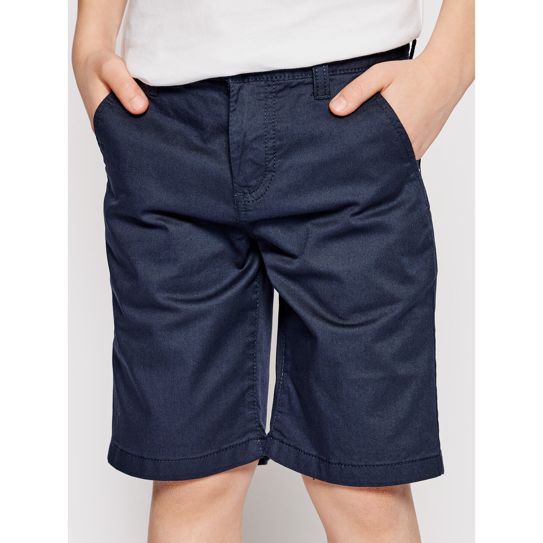 Tommy Hilfiger Шорти от плат Essential Chino KB0KB06322 D Тъмносин Slim Fit - Pepit.bg