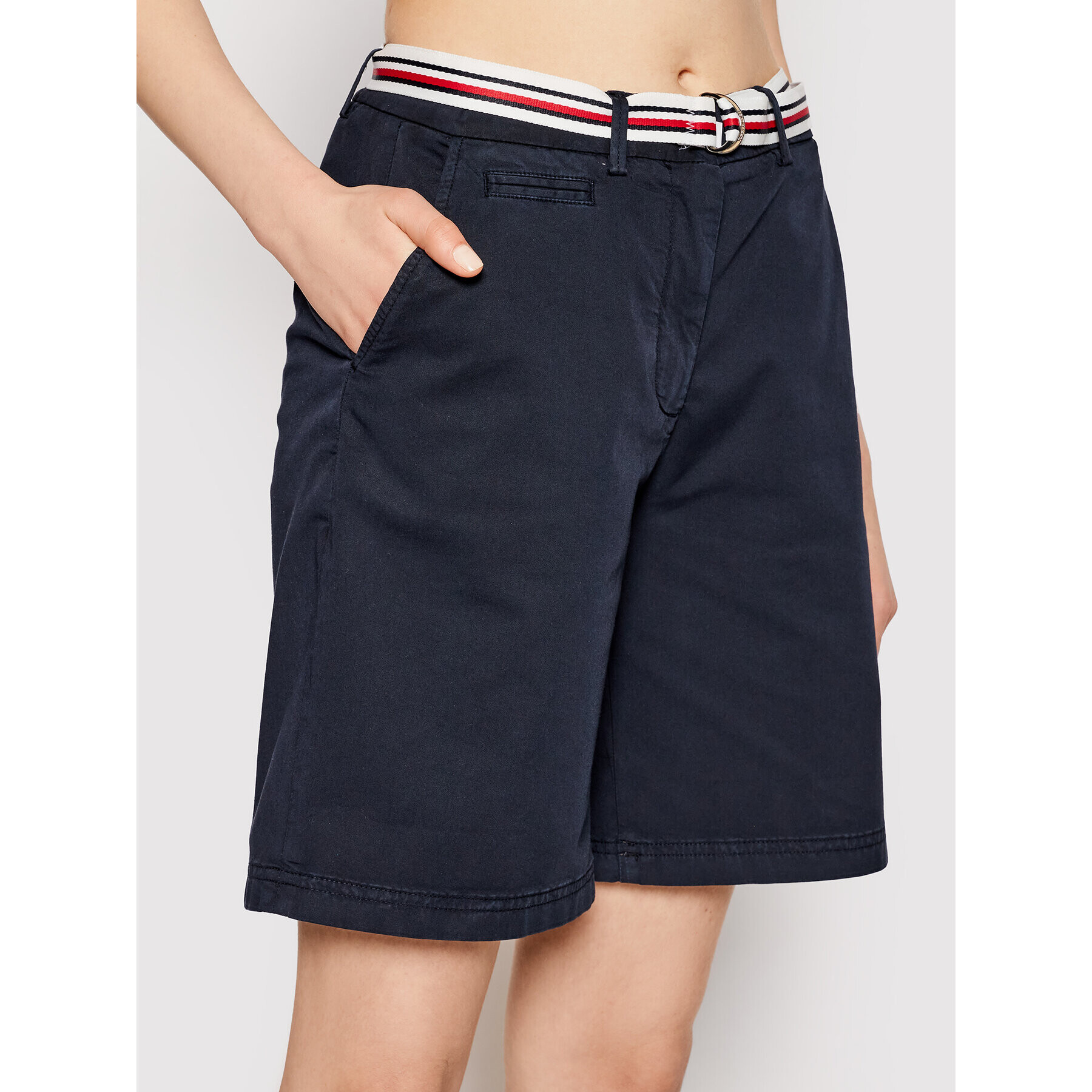 Tommy Hilfiger Шорти от плат WW0WW30482 Тъмносин Regular Fit - Pepit.bg