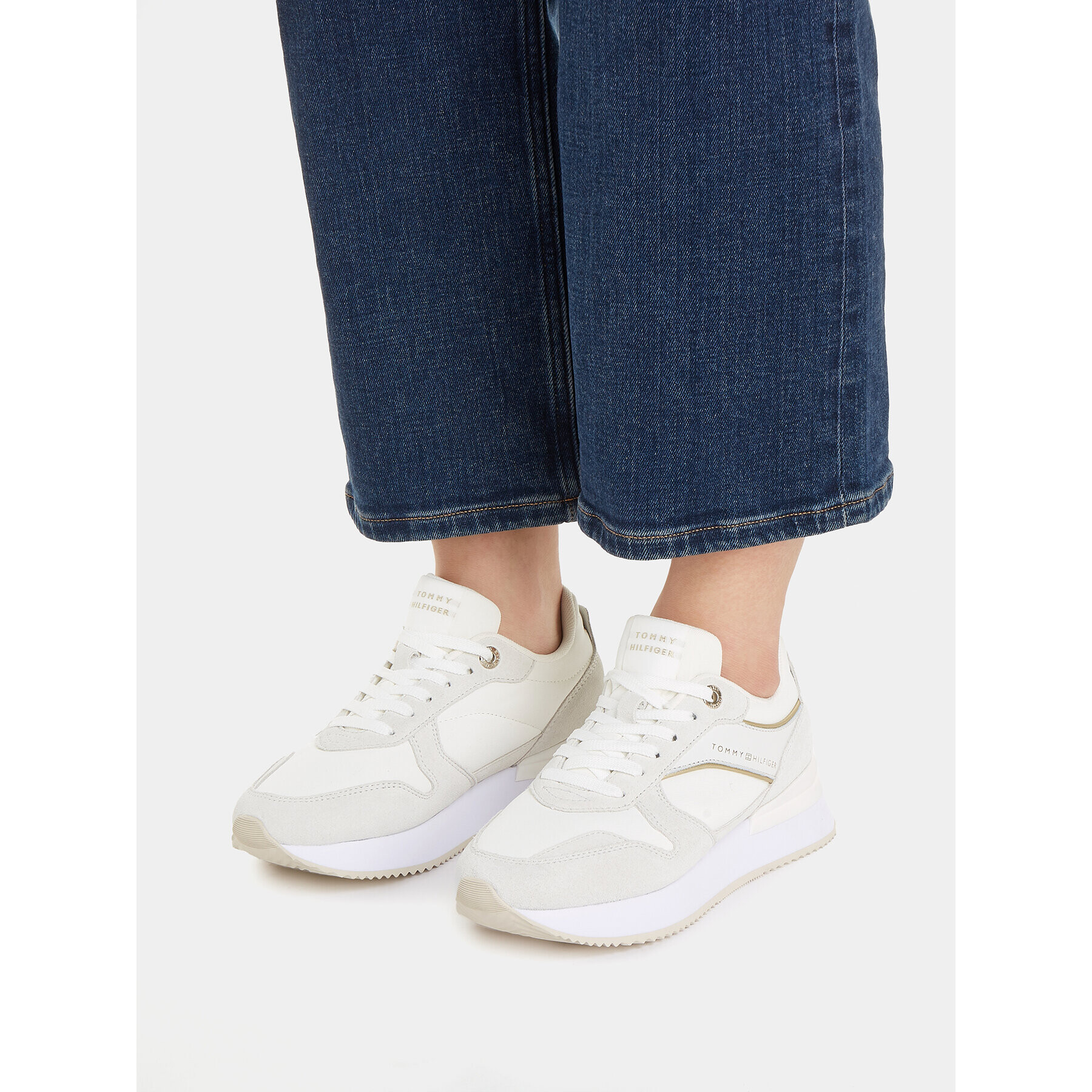 Tommy Hilfiger Сникърси Elevated Feminine Runner FW0FW07594 Бял - Pepit.bg