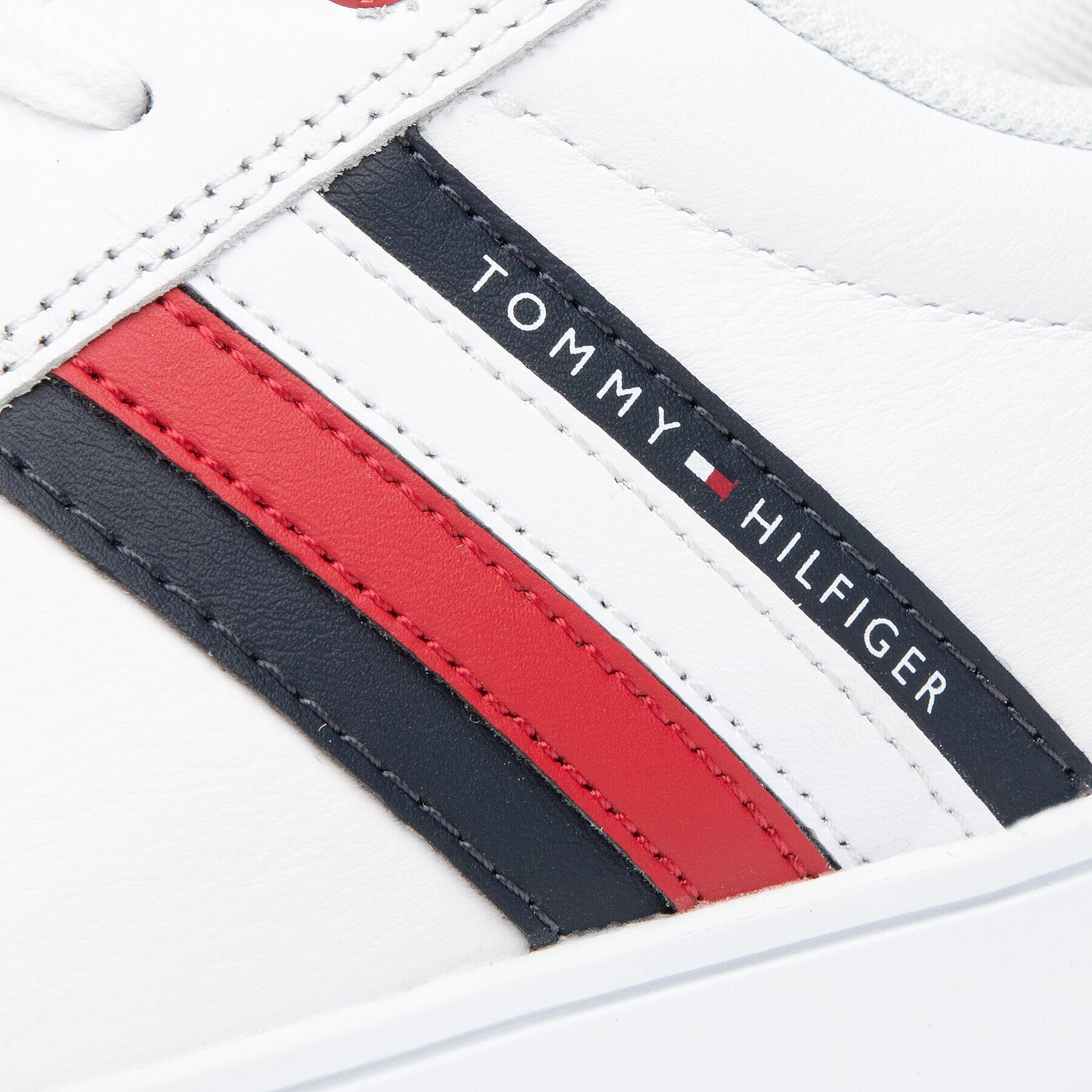 Tommy Hilfiger Сникърси Essential Leather Cupsole FM0FM02668 Бял - Pepit.bg