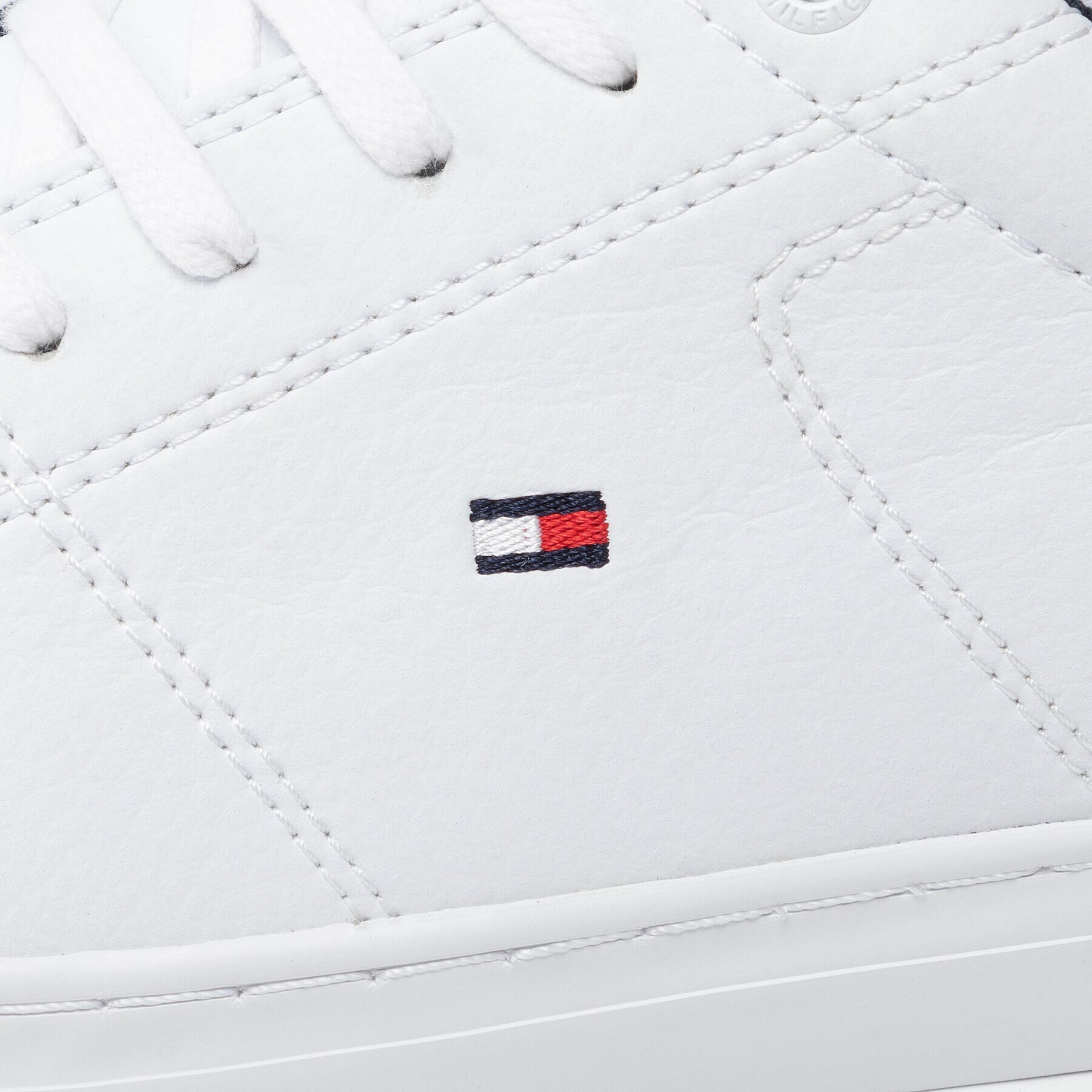 Tommy Hilfiger Сникърси Essential Leather Detail Vulc FM0FM04047 Бял - Pepit.bg