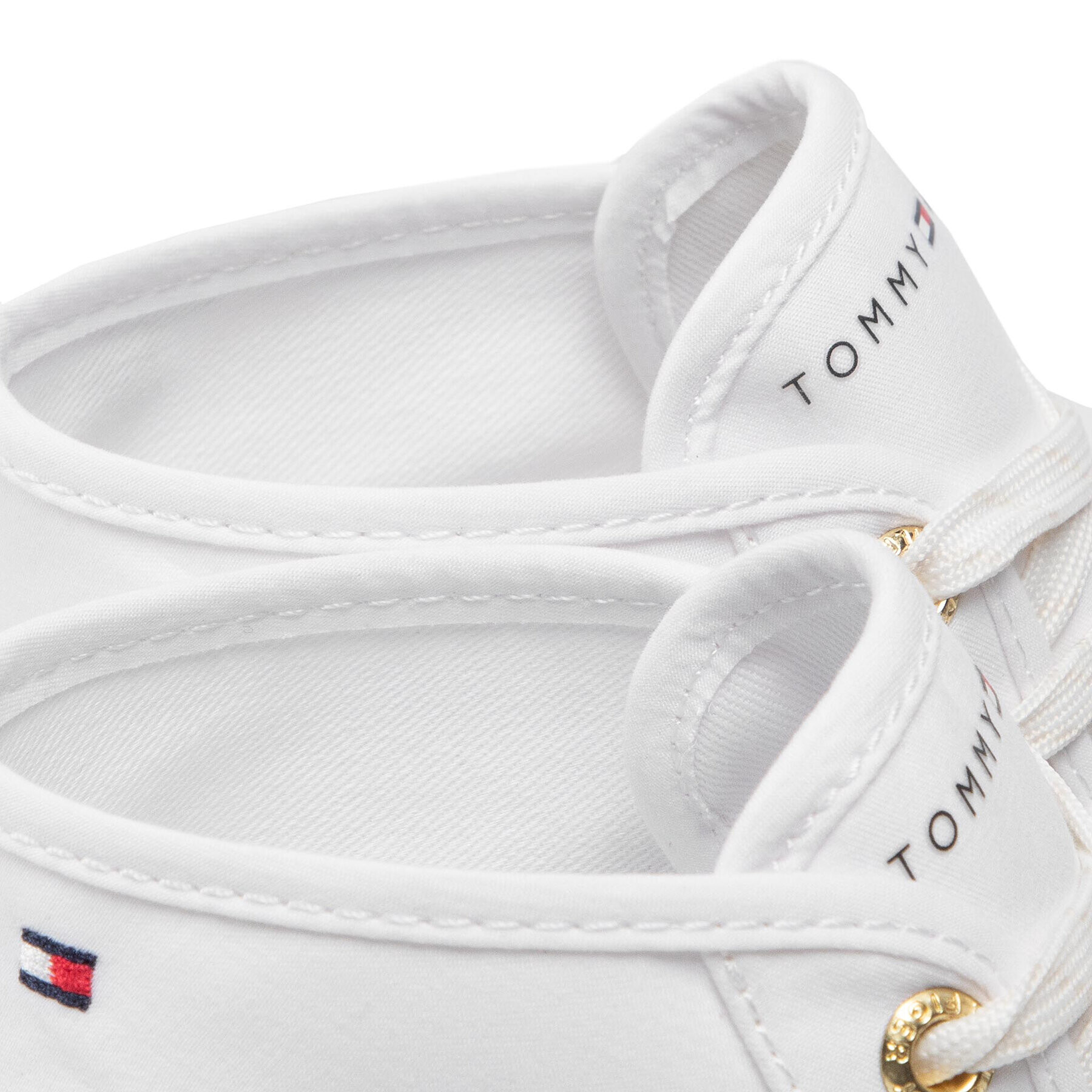 Tommy Hilfiger Сникърси Essential Midcut Sneaker FW0FW06176 Бял - Pepit.bg