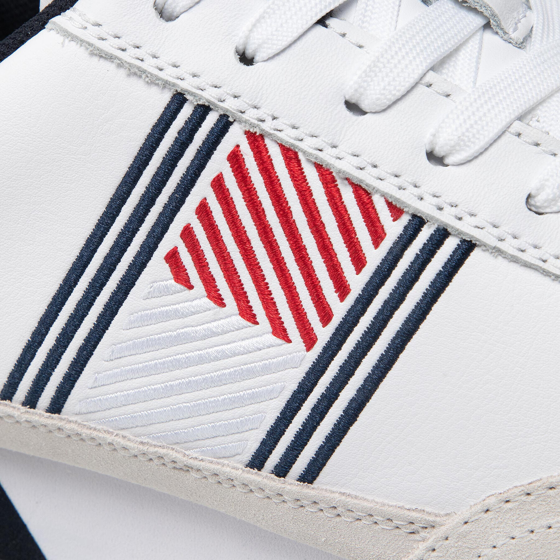Tommy Hilfiger Сникърси Essential Runner Flag Leather FM0FM03928 Бял - Pepit.bg