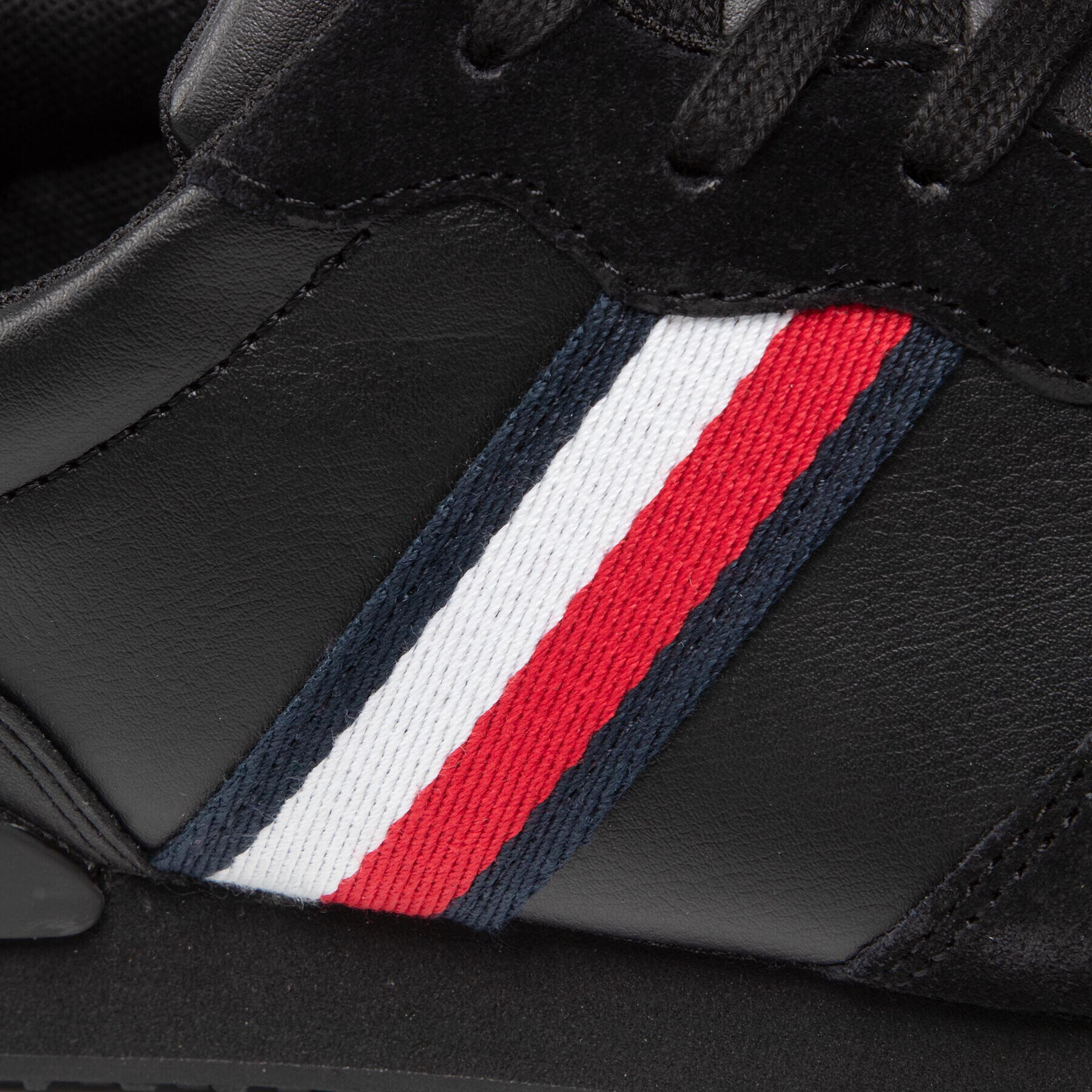 Tommy Hilfiger Сникърси Iconic Leather Runner FM0FM03272 Черен - Pepit.bg