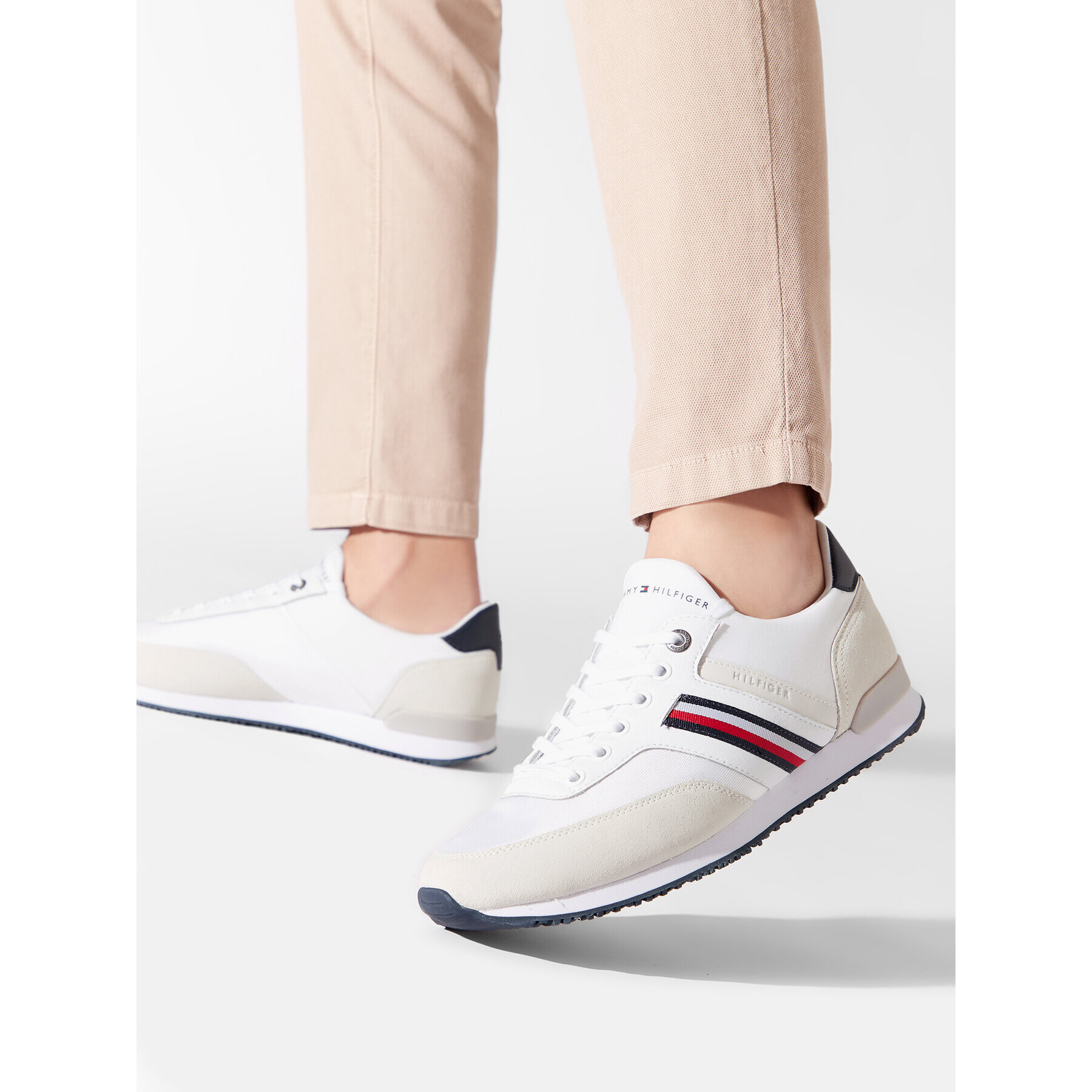 Tommy Hilfiger Сникърси Iconic Sock Runner Mix FM0FM04137 Бял - Pepit.bg