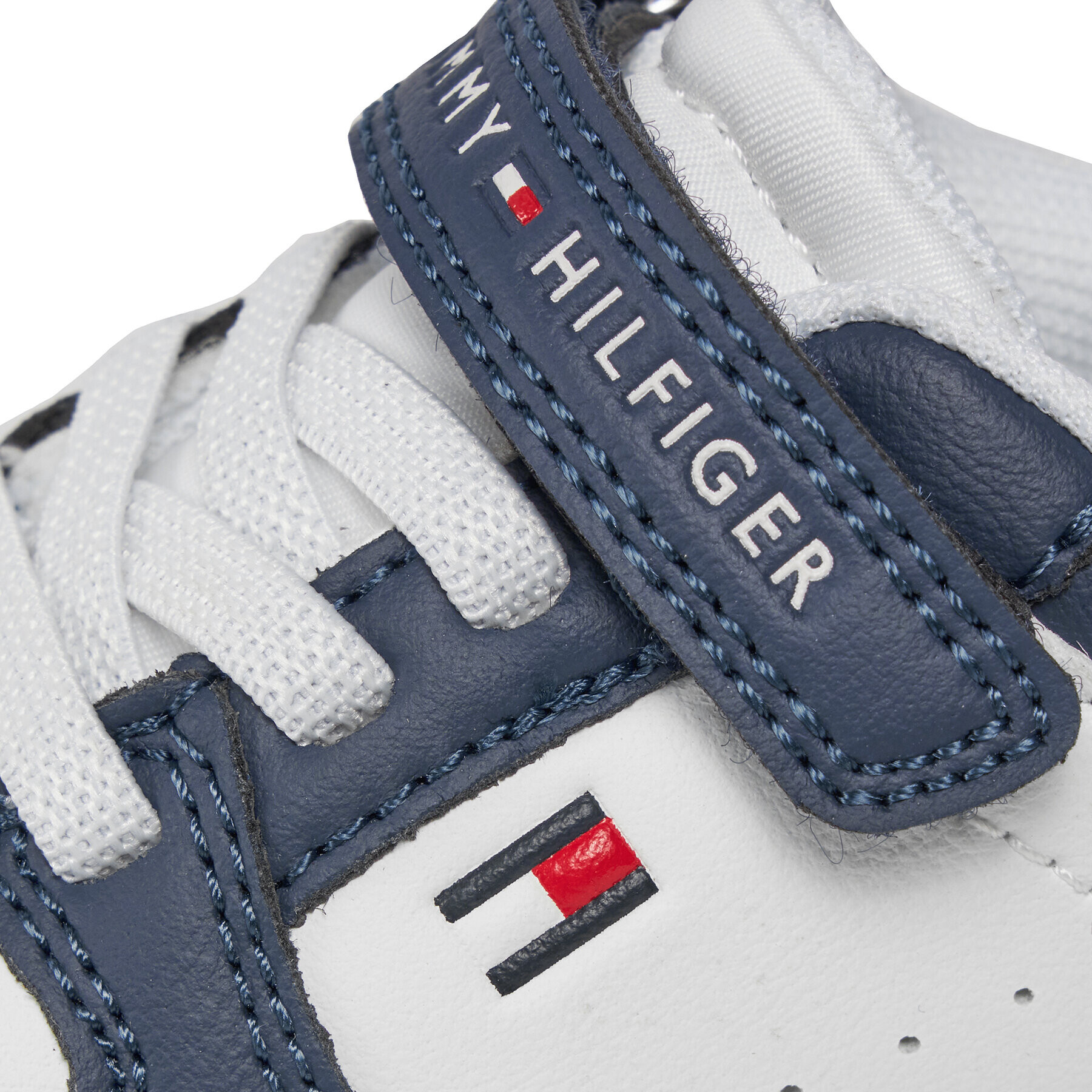 Tommy Hilfiger Сникърси Low Cut Lace Up/Velcro Sneaker T1X9-33340-1355 M Бял - Pepit.bg