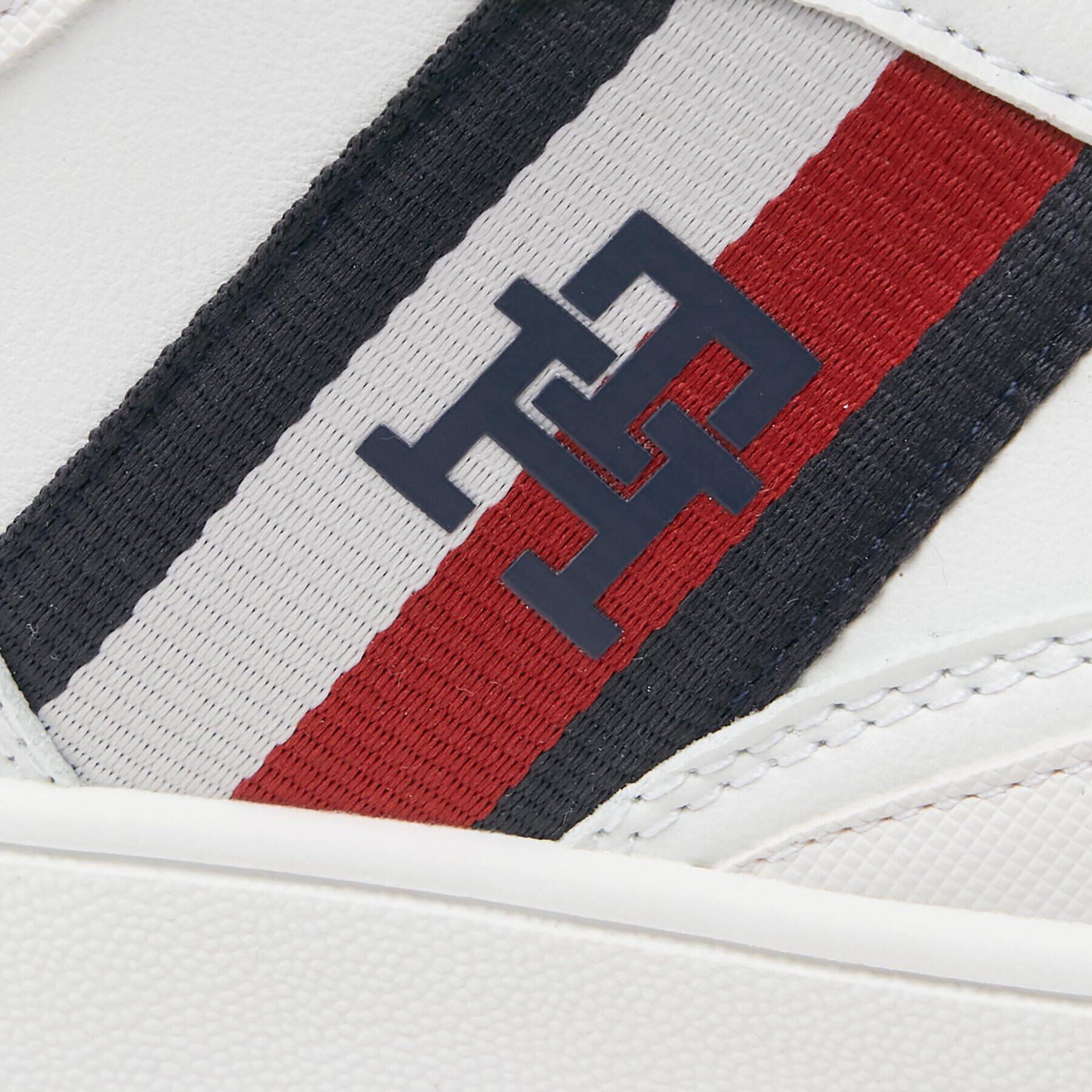 Tommy Hilfiger Сникърси T3X9-33121-1355A473 S Бял - Pepit.bg