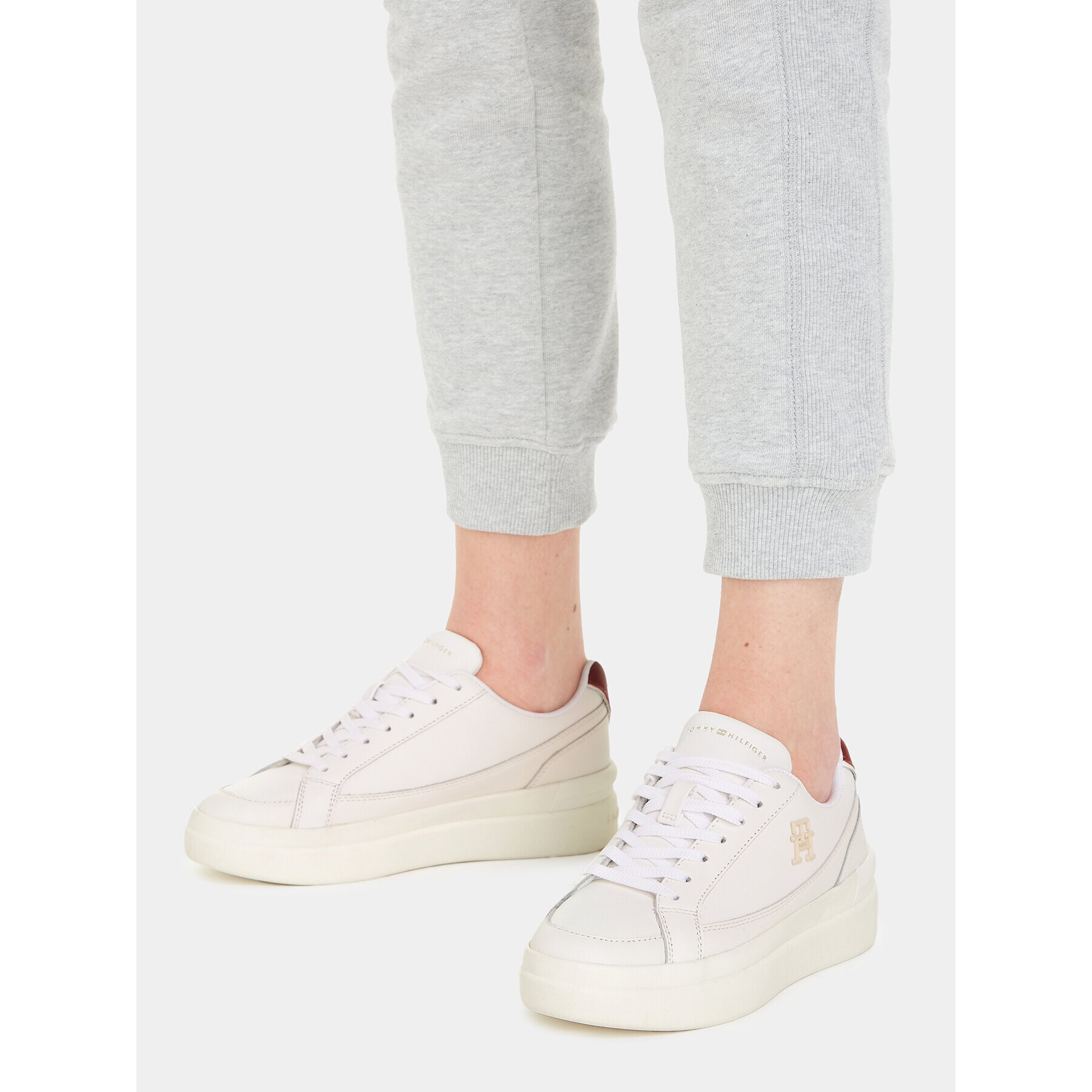 Tommy Hilfiger Сникърси Th Elevated Court Sneaker FW0FW07568 Бял - Pepit.bg