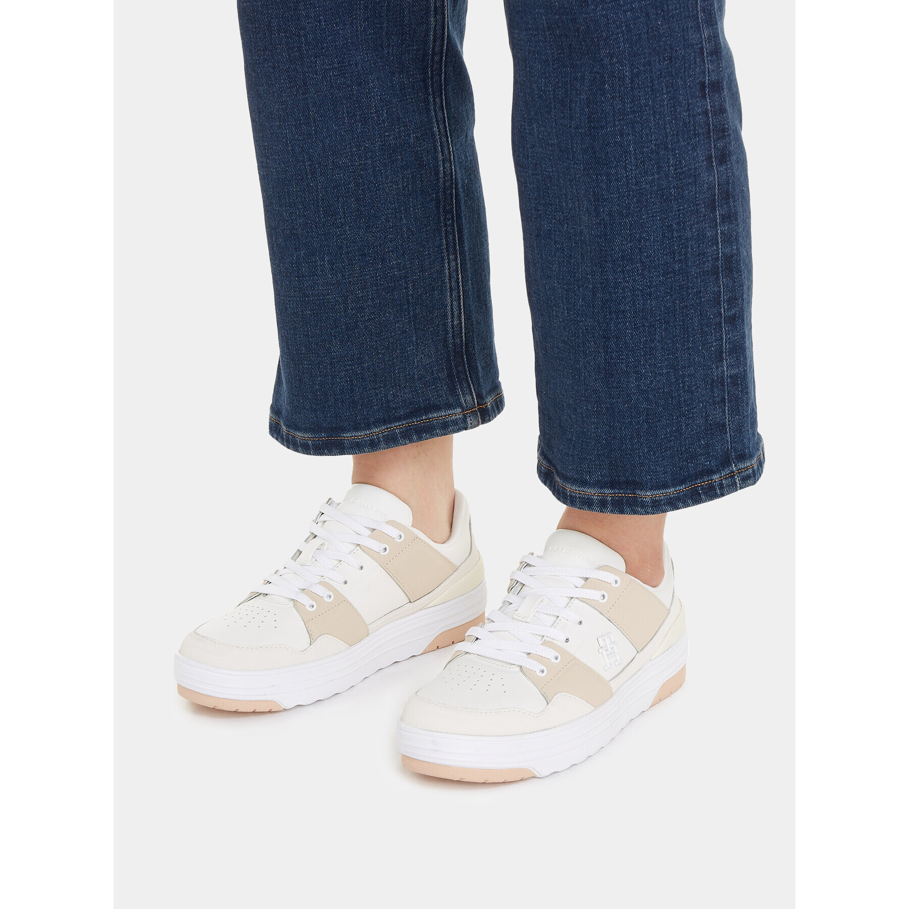 Tommy Hilfiger Сникърси Th Lo Basket Sneaker FW0FW07309 Бял - Pepit.bg