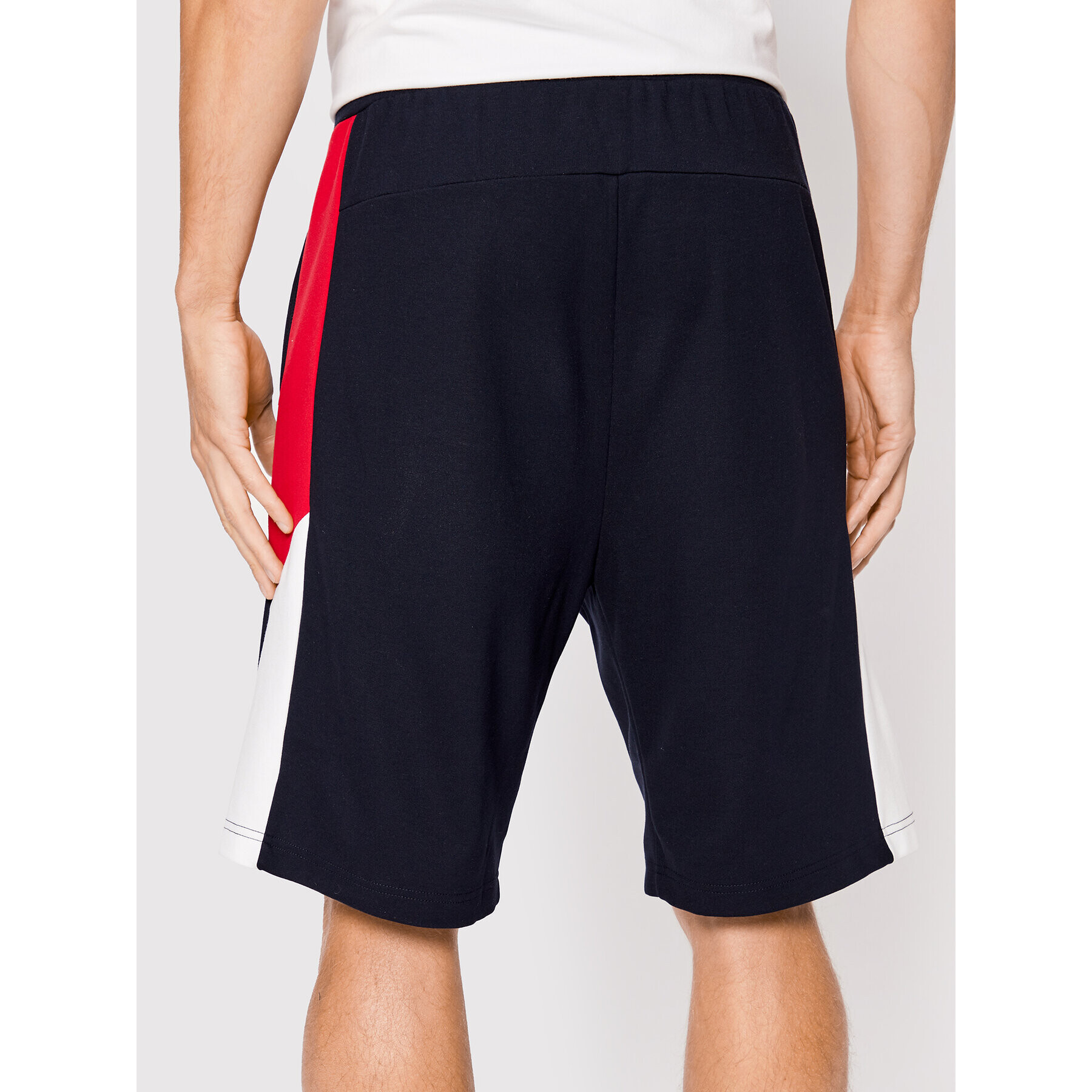 Tommy Hilfiger Спортни шорти Colorblocked MW0MW26851 Тъмносин Regular Fit - Pepit.bg