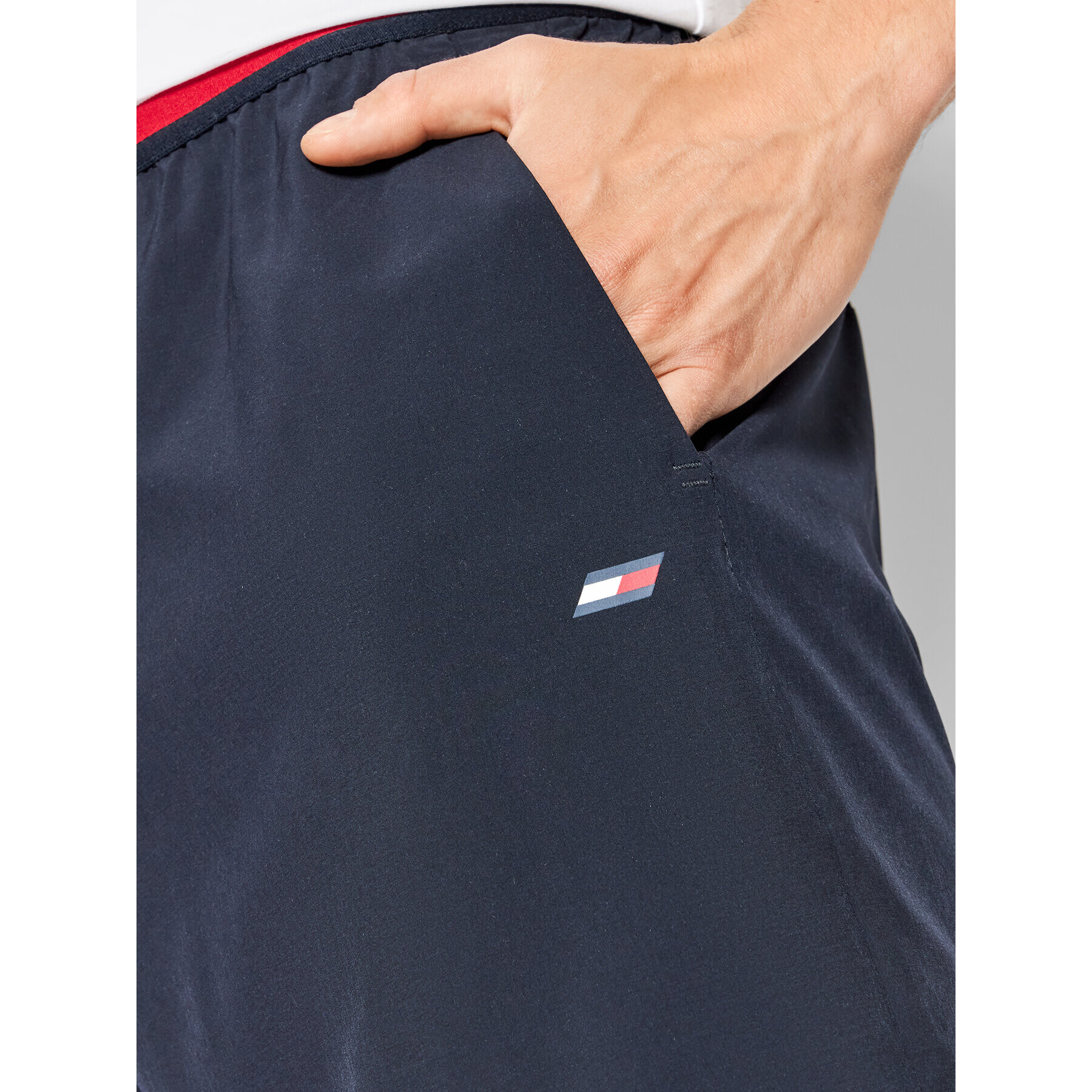 Tommy Hilfiger Спортни шорти Essential Training MW0MW22881 Тъмносин Regular Fit - Pepit.bg