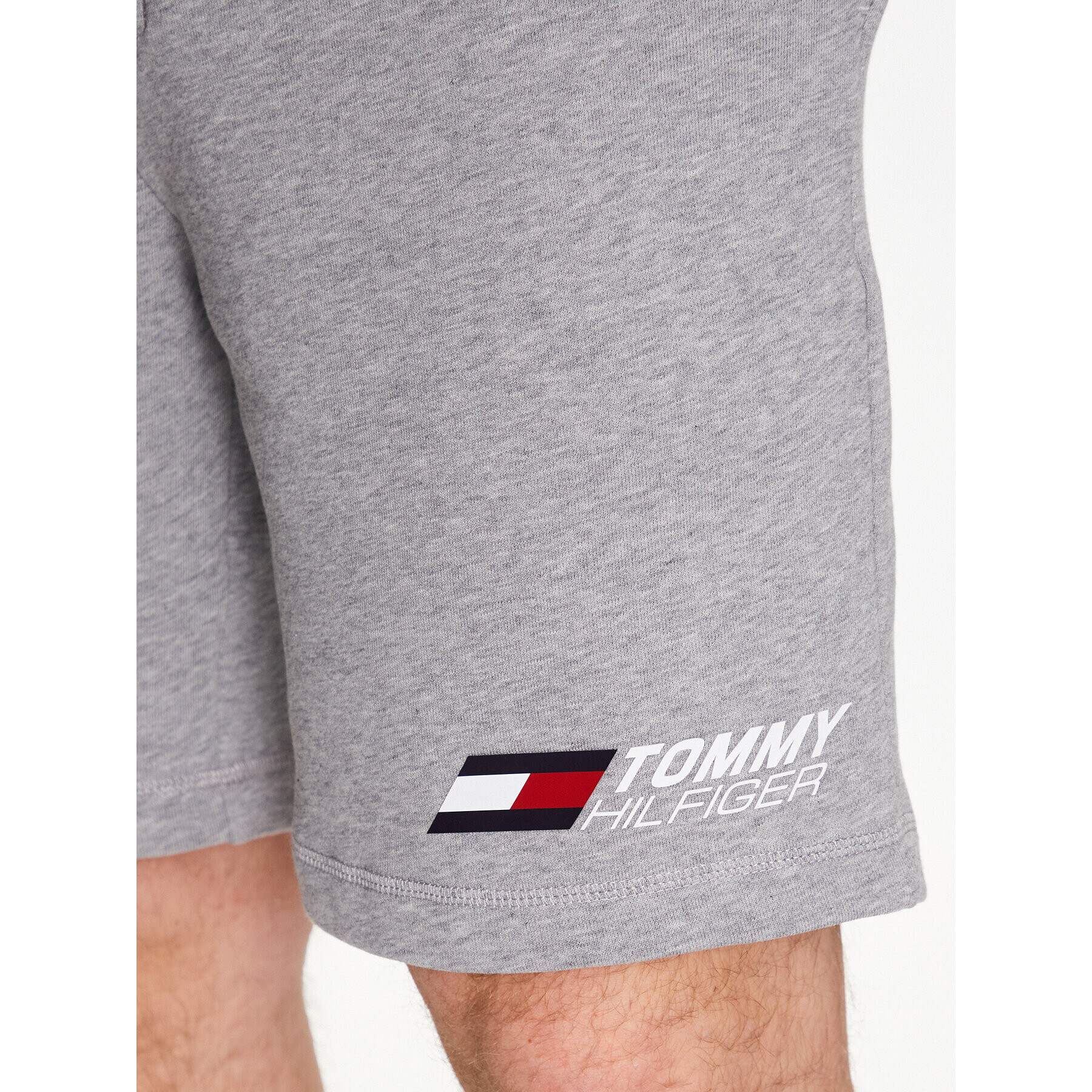 Tommy Hilfiger Спортни шорти Essentials MW0MW30398 Сив Regular Fit - Pepit.bg