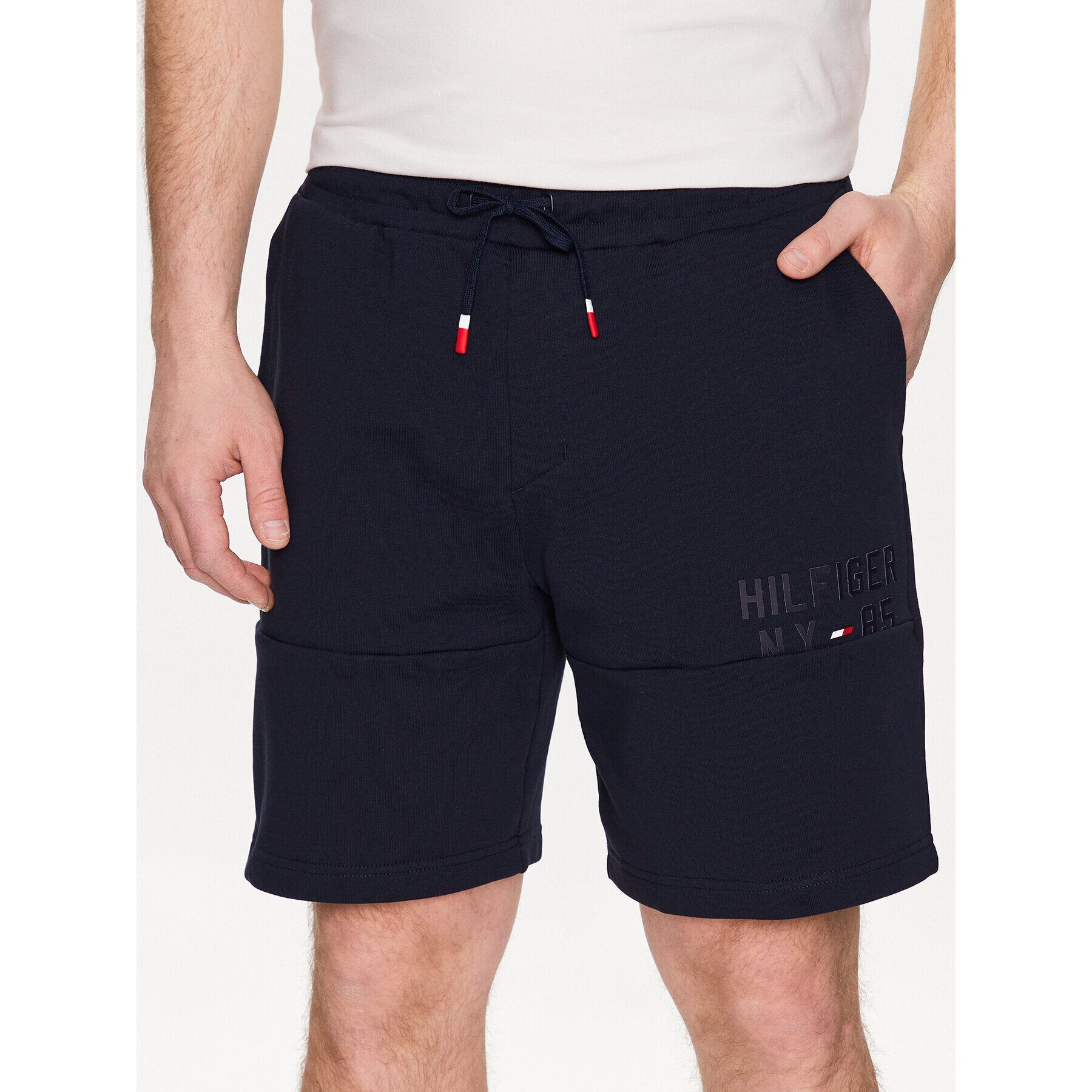 Tommy Hilfiger Спортни шорти Graphic MW0MW30413 Тъмносин Regular Fit - Pepit.bg