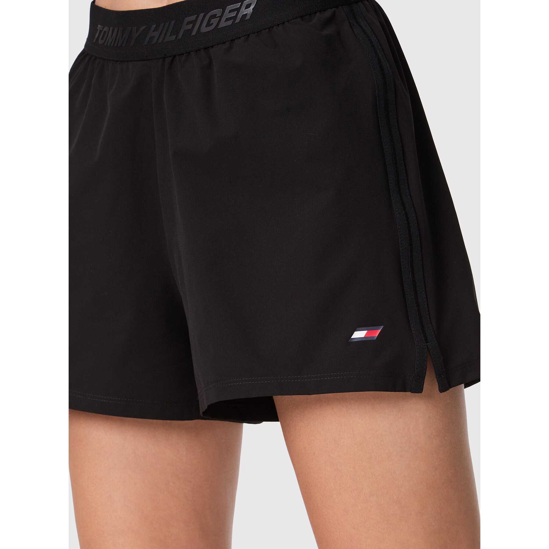 Tommy Hilfiger Спортни шорти Sorona S10S101378 Черен Regular Fit - Pepit.bg