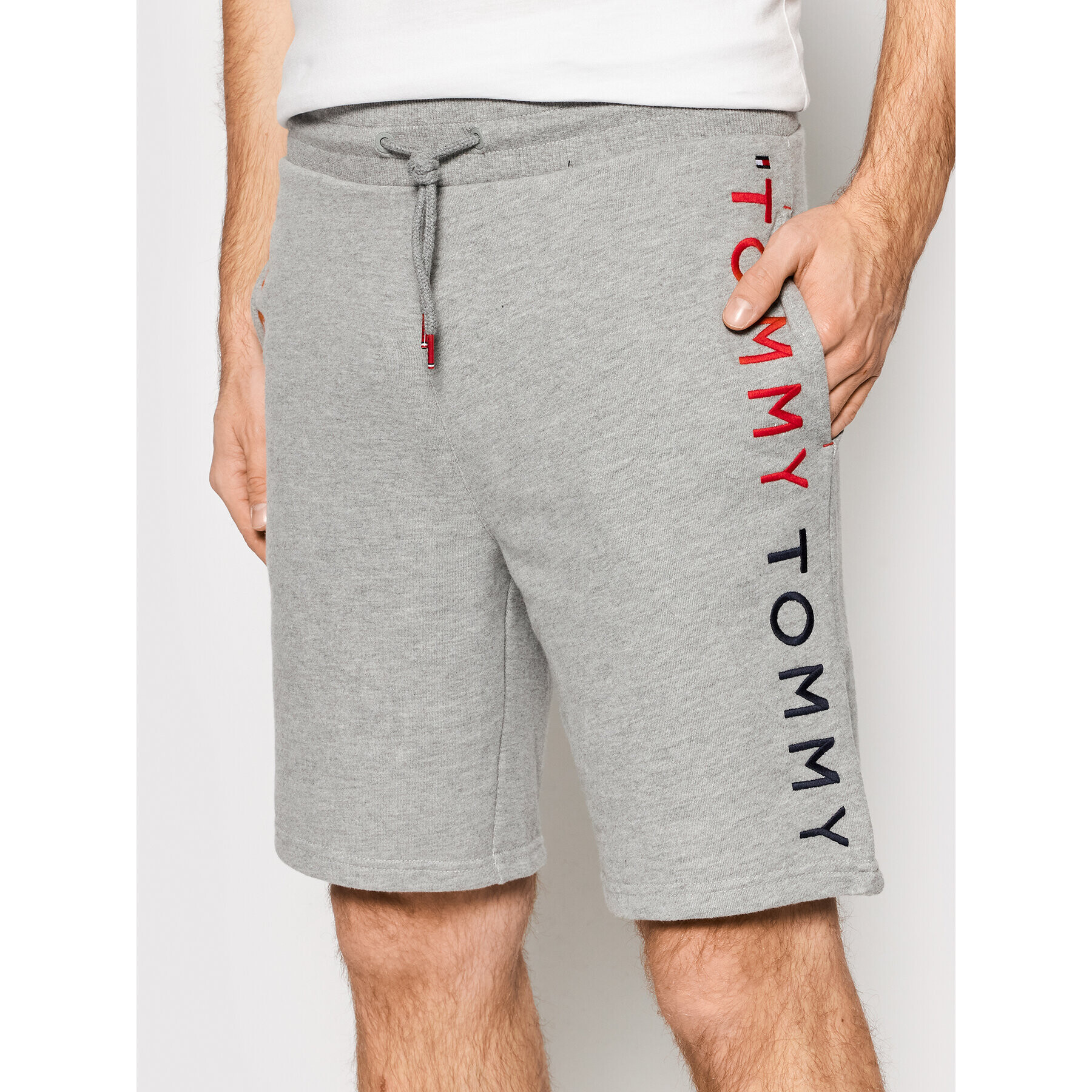 Tommy Hilfiger Спортни шорти Track UM0UM02155 Сив Regular Fit - Pepit.bg