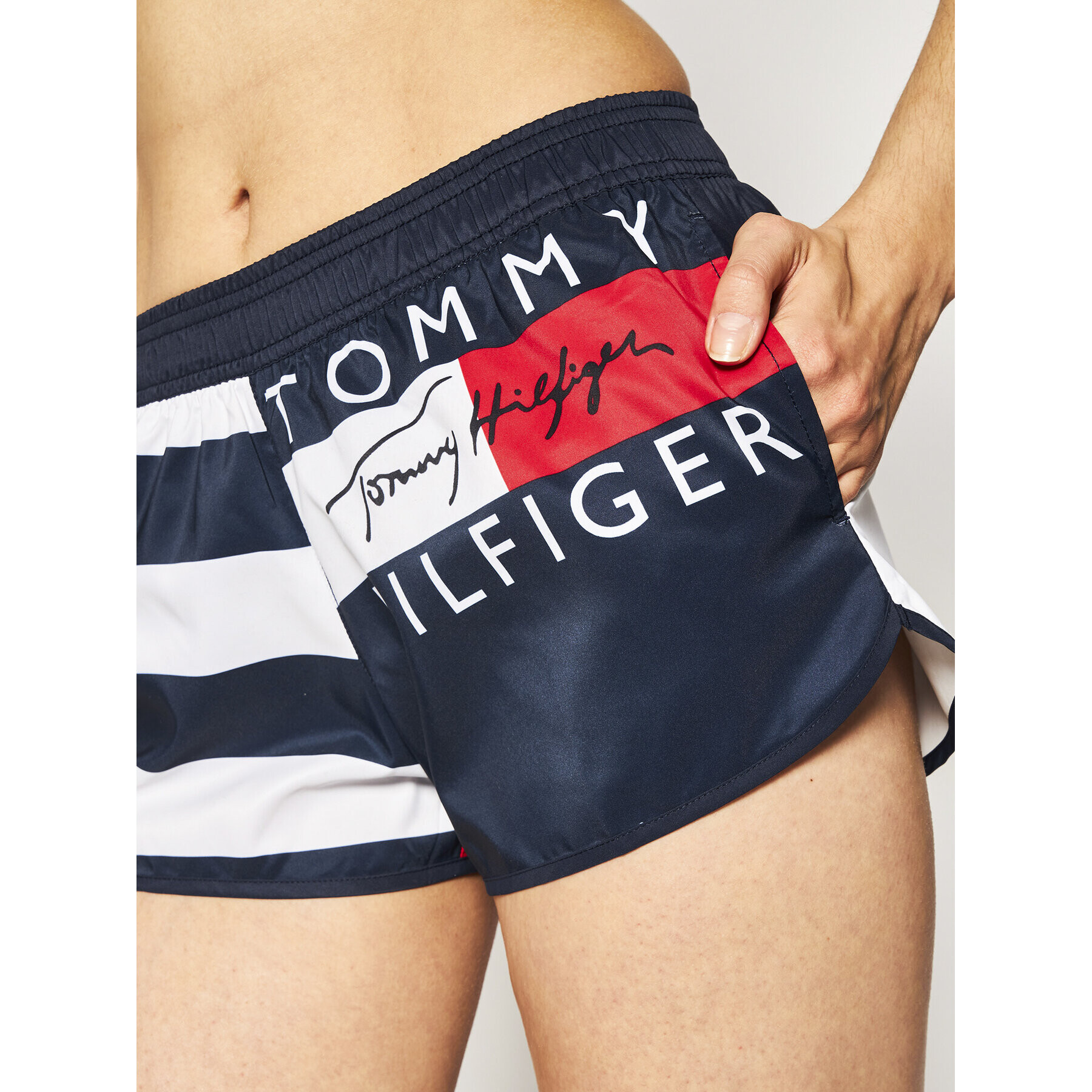 Tommy Hilfiger Спортни шорти UW0UW02146 Тъмносин Regular Fit - Pepit.bg