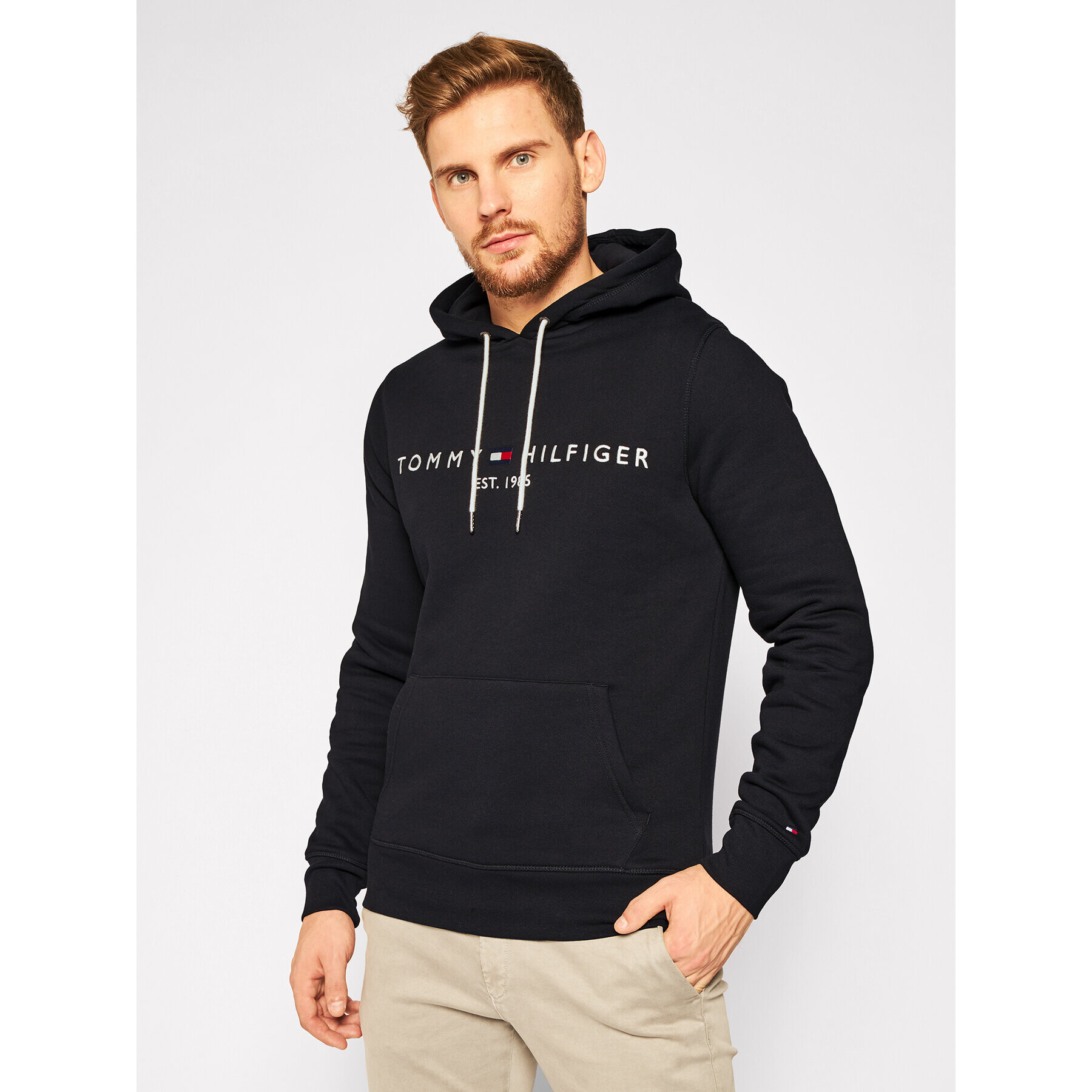 Tommy Hilfiger Суитшърт Core Logo MW0MW10752 Черен Regular Fit - Pepit.bg