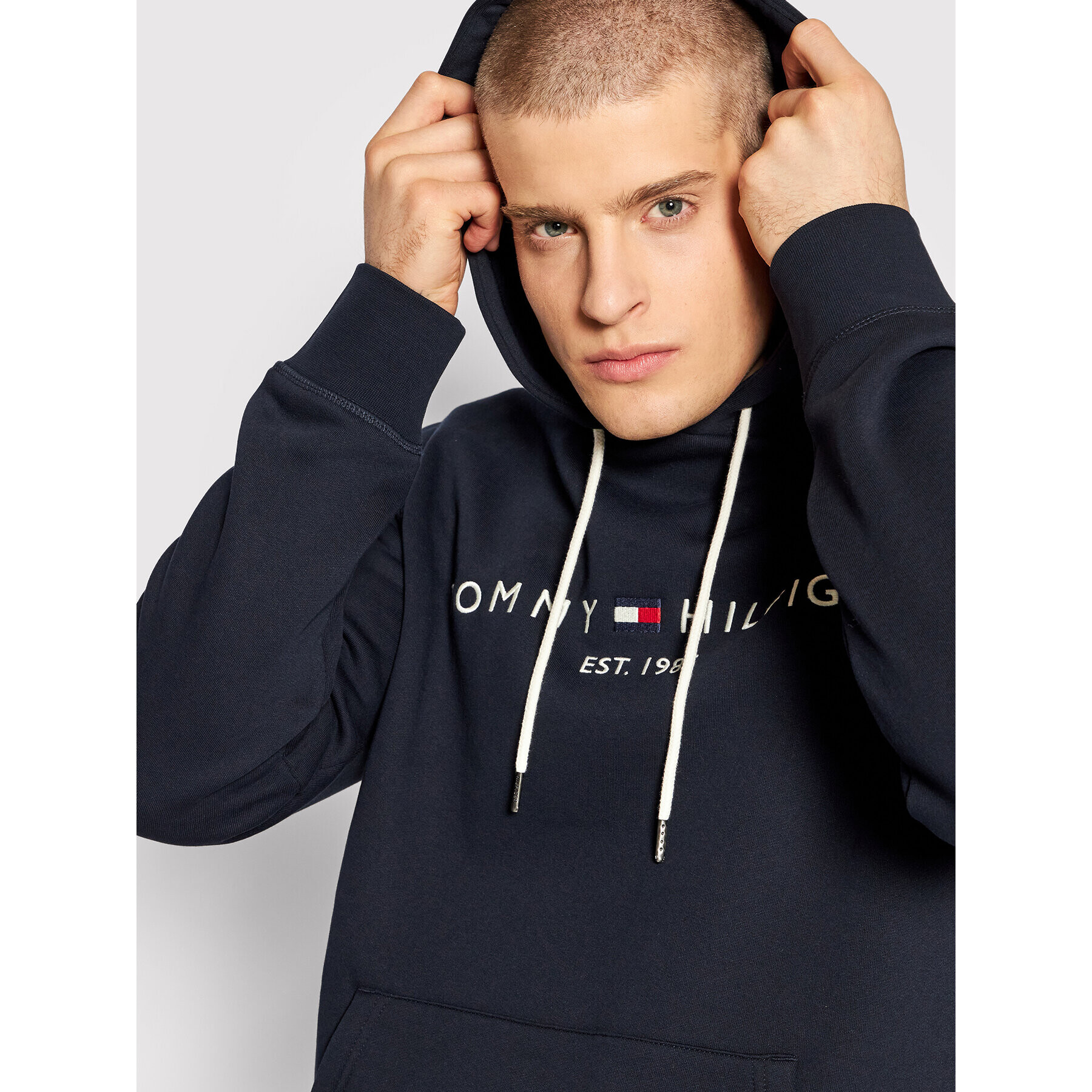 Tommy Hilfiger Суитшърт Core Logo MW0MW10752 Тъмносин Regular Fit - Pepit.bg