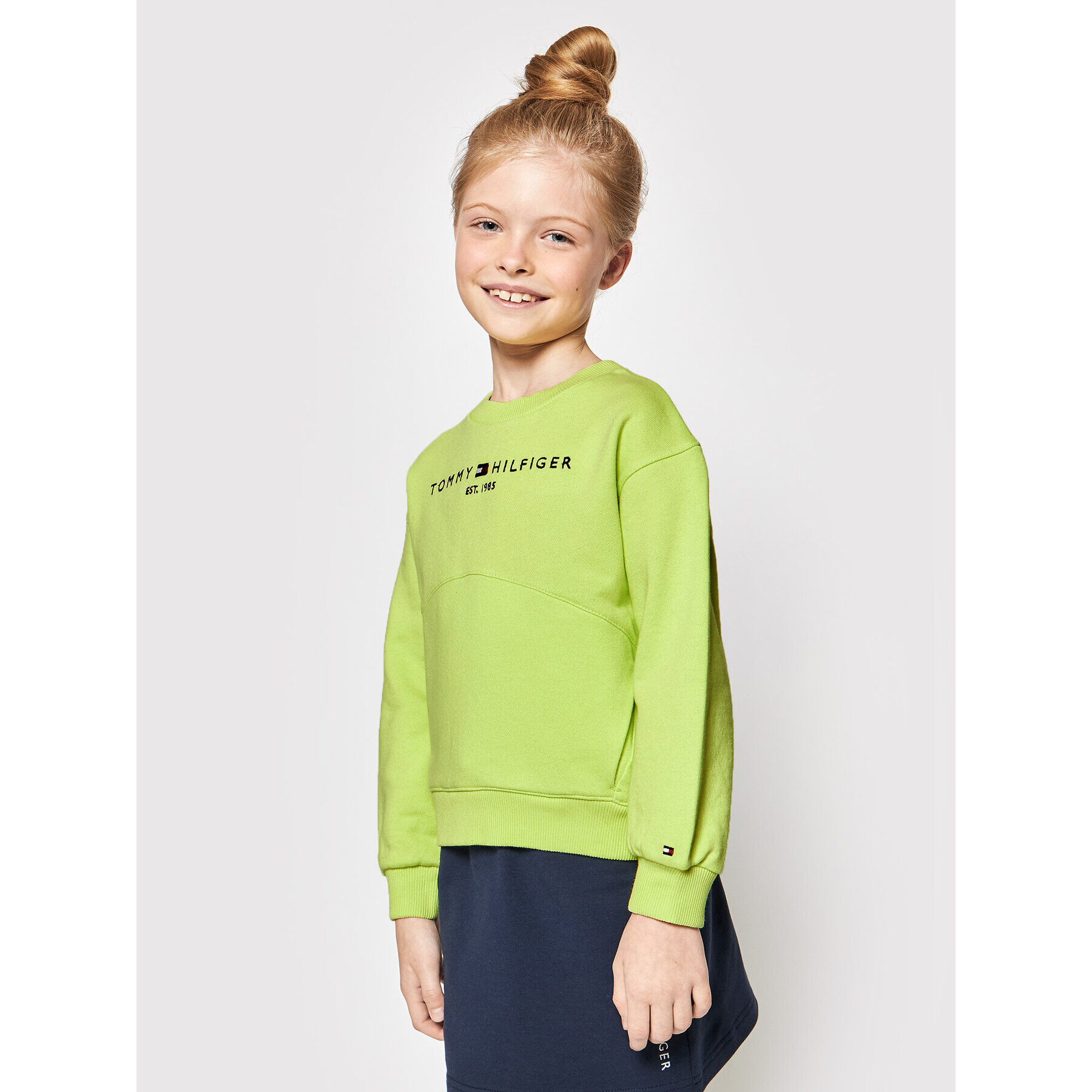 Tommy Hilfiger Суитшърт Essential KG0KG05764 M Зелен Regular Fit - Pepit.bg