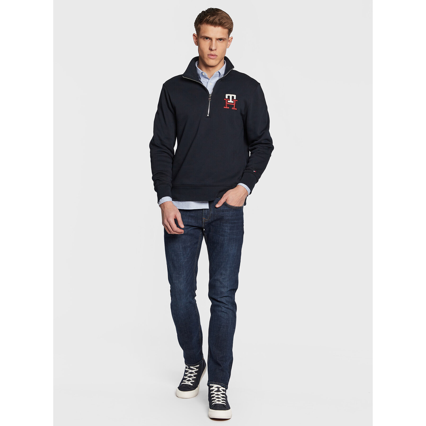 Tommy Hilfiger Суитшърт Essential Monogram MW0MW29304 Тъмносин Regular Fit - Pepit.bg