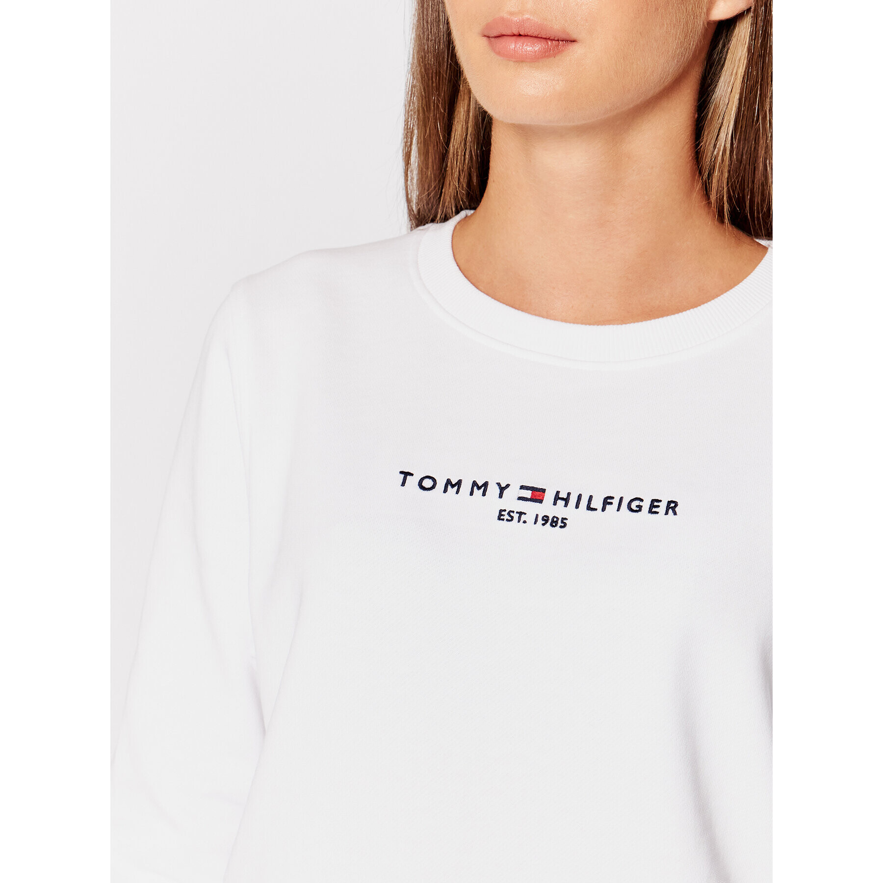 Tommy Hilfiger Суитшърт Essential WW0WW28220 Бял Loose Fit - Pepit.bg