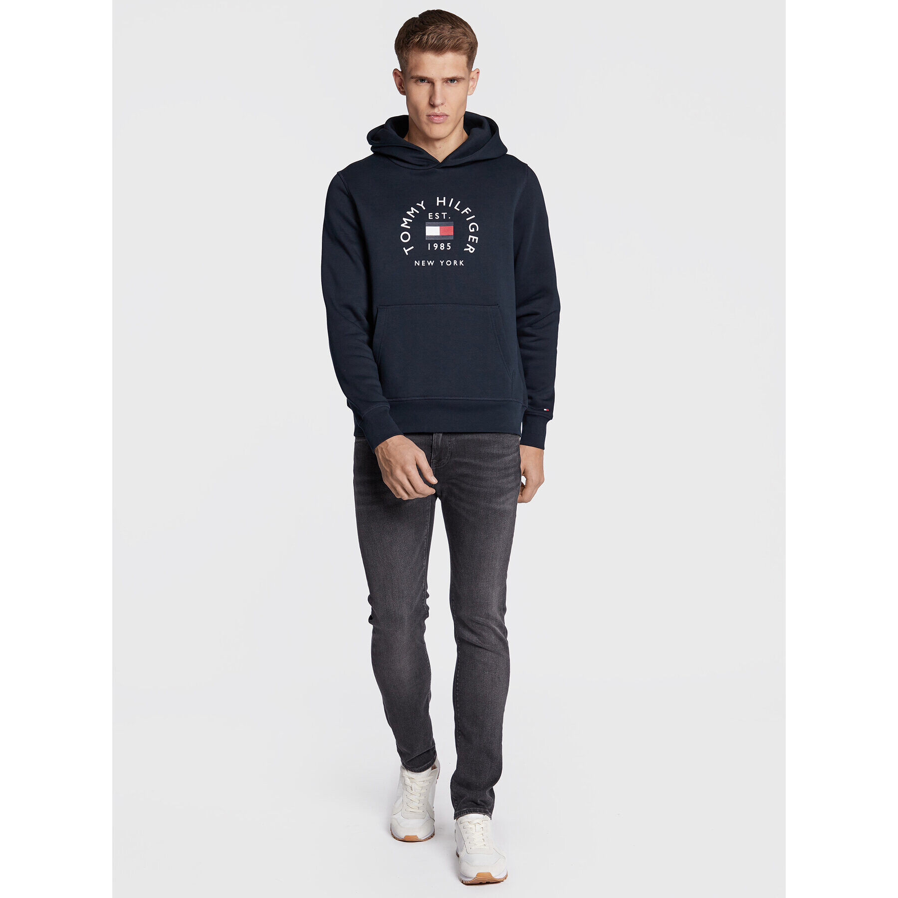 Tommy Hilfiger Суитшърт Flag Arch MW0MW27842 Тъмносин Regular Fit - Pepit.bg