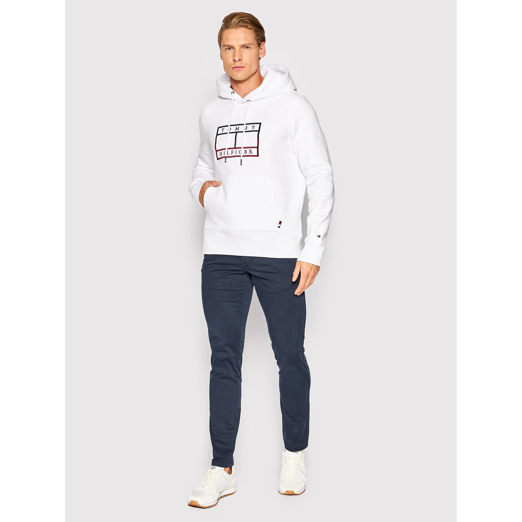 Tommy Hilfiger Суитшърт Flag MW0MW25600 Бял Regular Fit - Pepit.bg