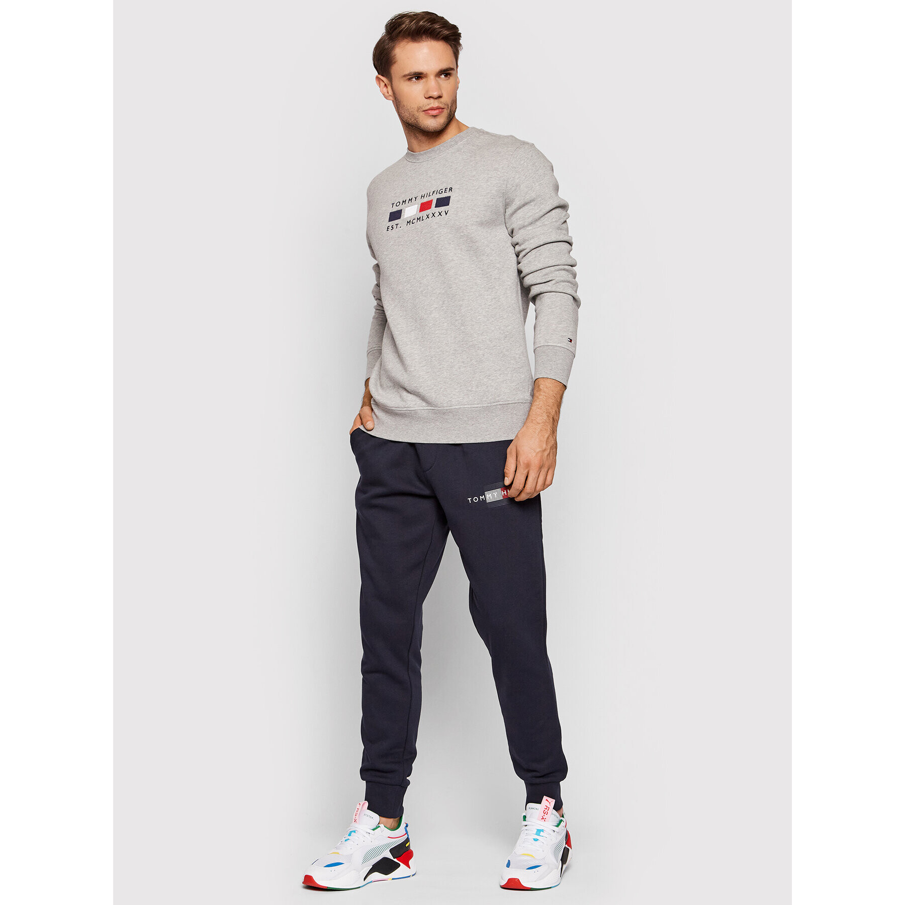 Tommy Hilfiger Суитшърт Four Flags MW0MW20133 Сив Regular Fit - Pepit.bg