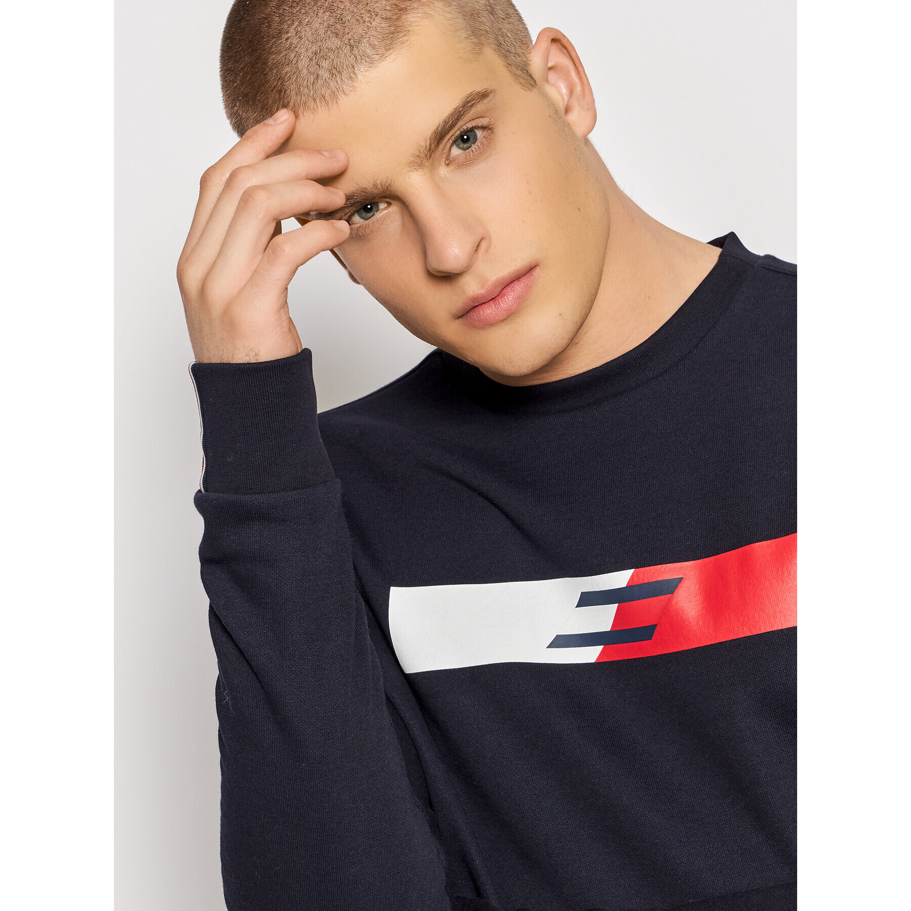 Tommy Hilfiger Суитшърт Graphic Crew MW0MW19762 Тъмносин Regular Fit - Pepit.bg