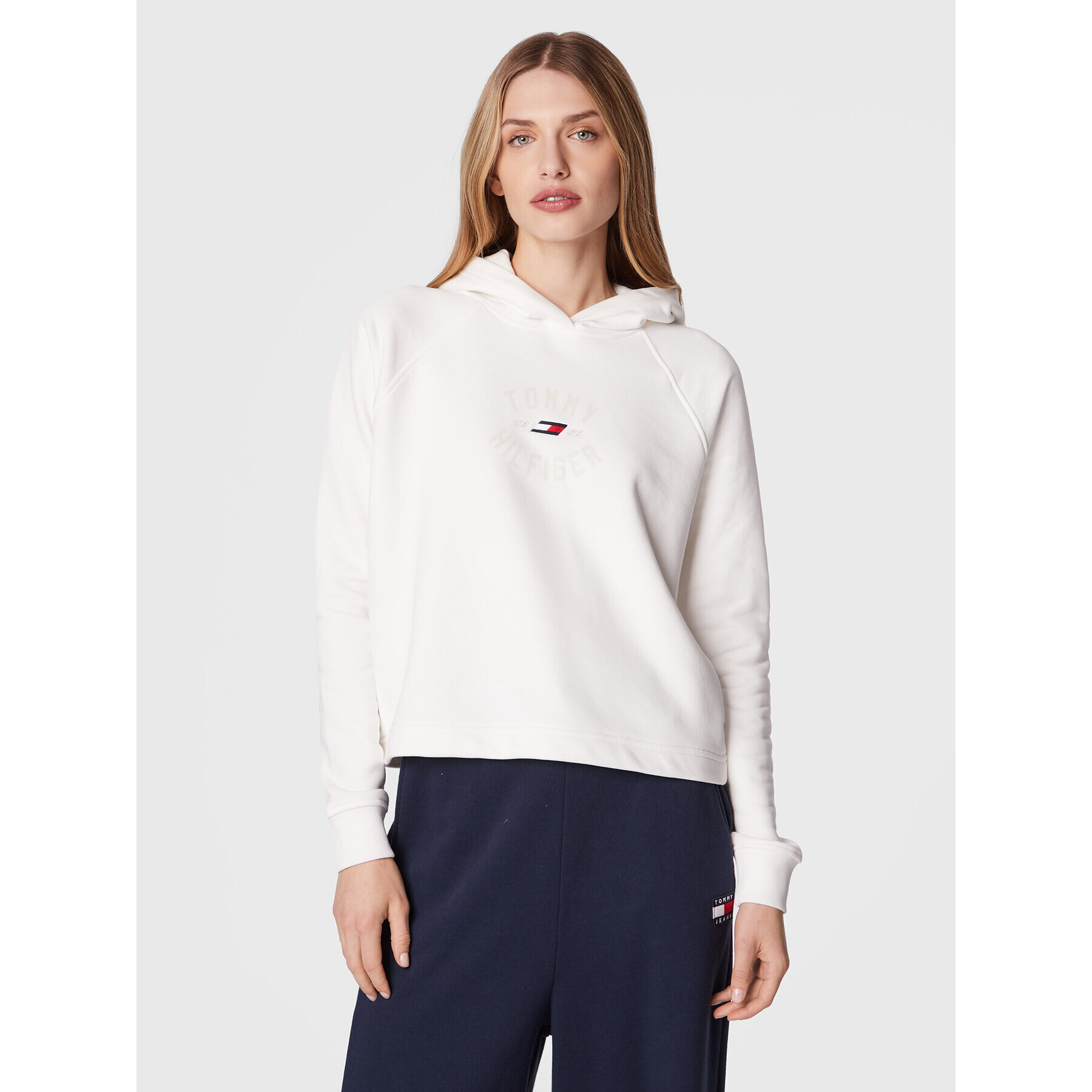 Tommy Hilfiger Суитшърт Graphic S10S101457 Бял Relaxed Fit - Pepit.bg