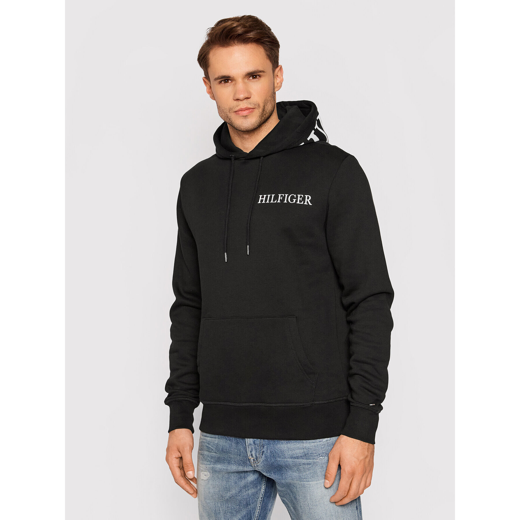 Tommy Hilfiger Суитшърт Hilfiger Logo On Hood MW0MW21424 Черен Regular Fit - Pepit.bg