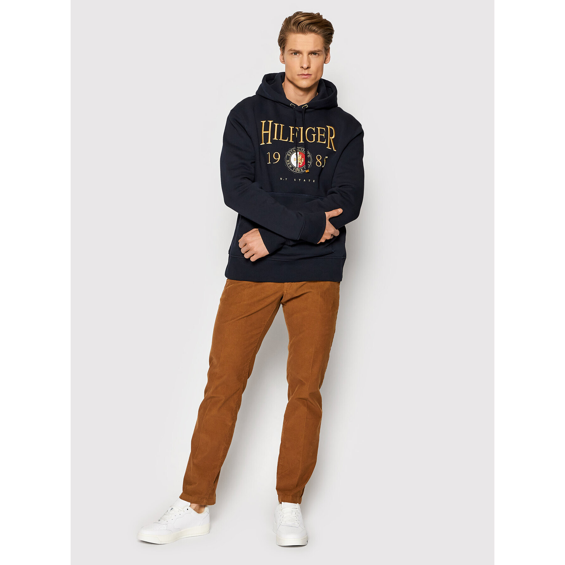 Tommy Hilfiger Суитшърт Icon Crest MW0MW22124 Тъмносин Regular Fit - Pepit.bg