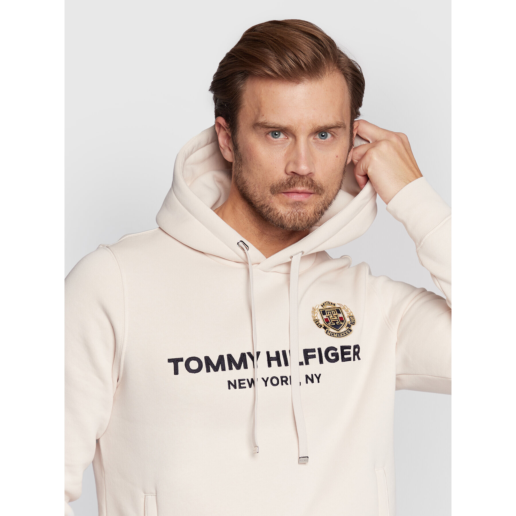 Tommy Hilfiger Суитшърт Icon Stack Crest MW0MW29332 Бежов Regular Fit - Pepit.bg