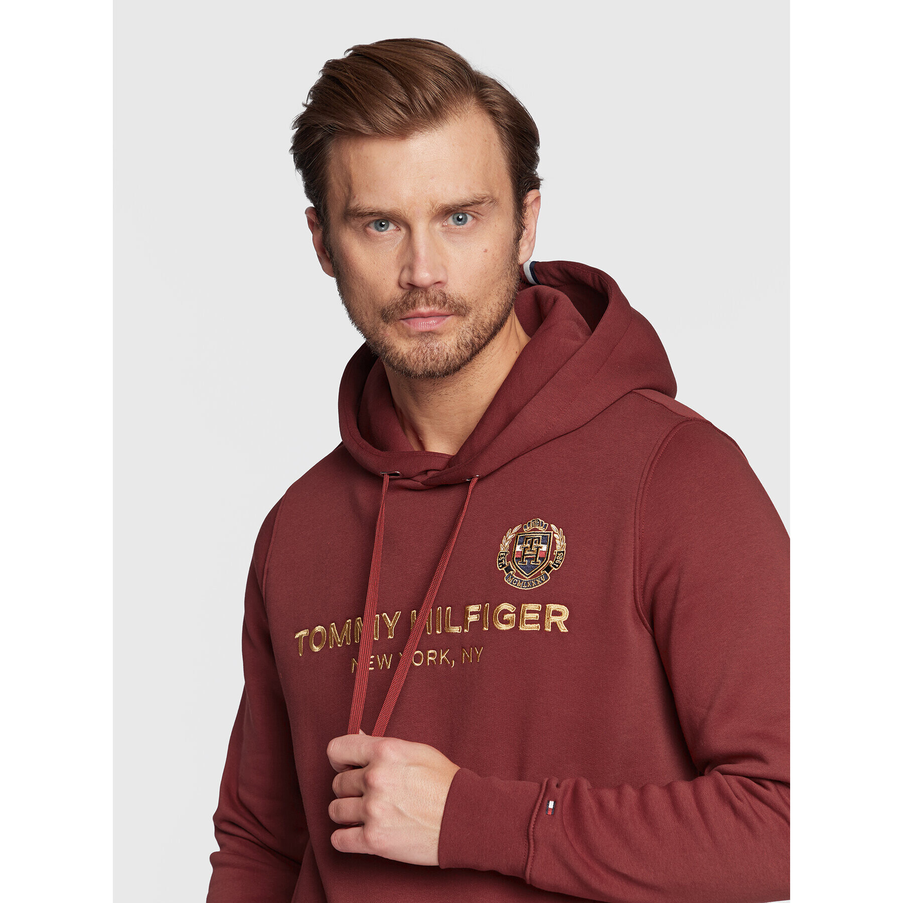 Tommy Hilfiger Суитшърт Icon Stack Crest MW0MW29332 Червен Regular Fit - Pepit.bg