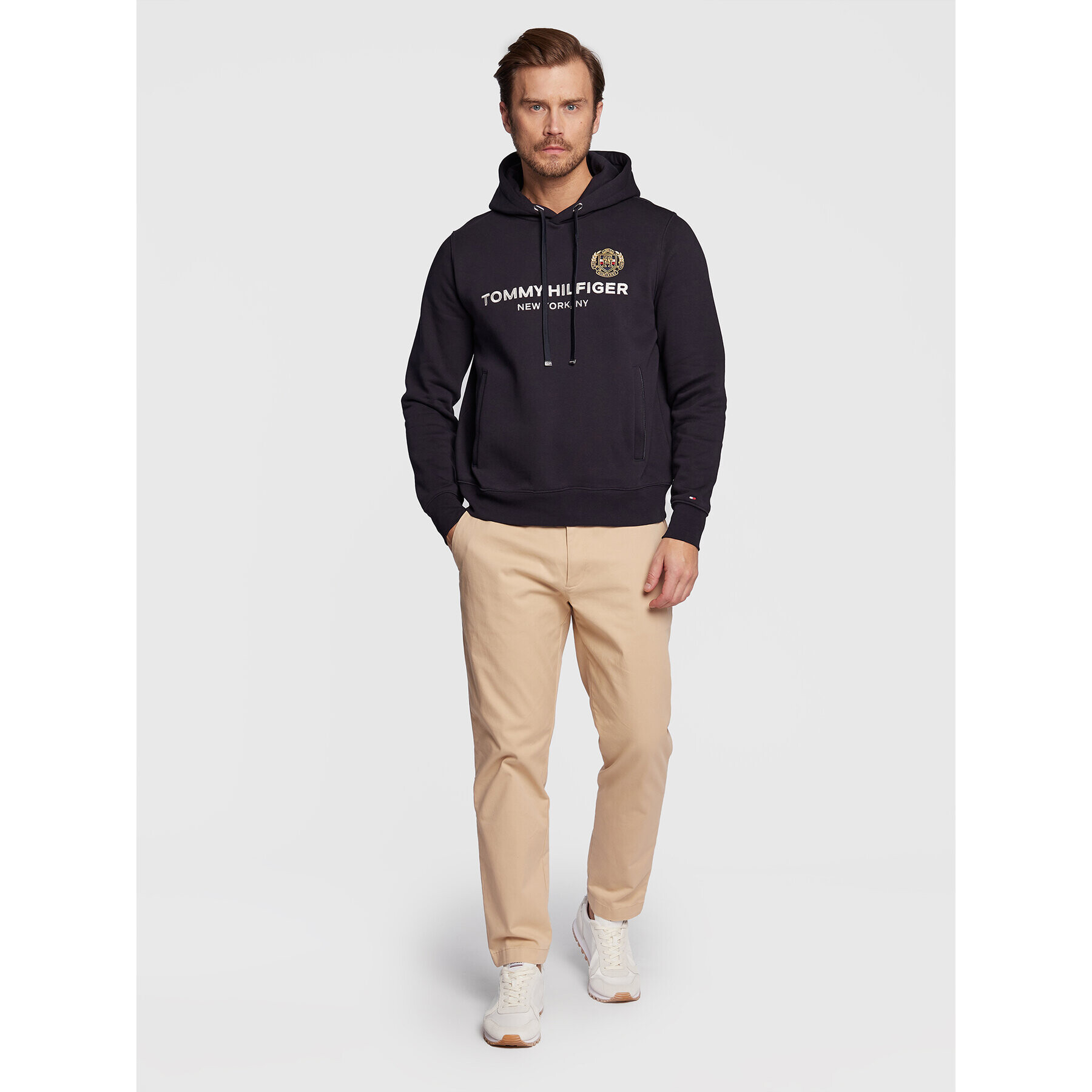 Tommy Hilfiger Суитшърт Icon Stack Crest MW0MW29332 Тъмносин Regular Fit - Pepit.bg