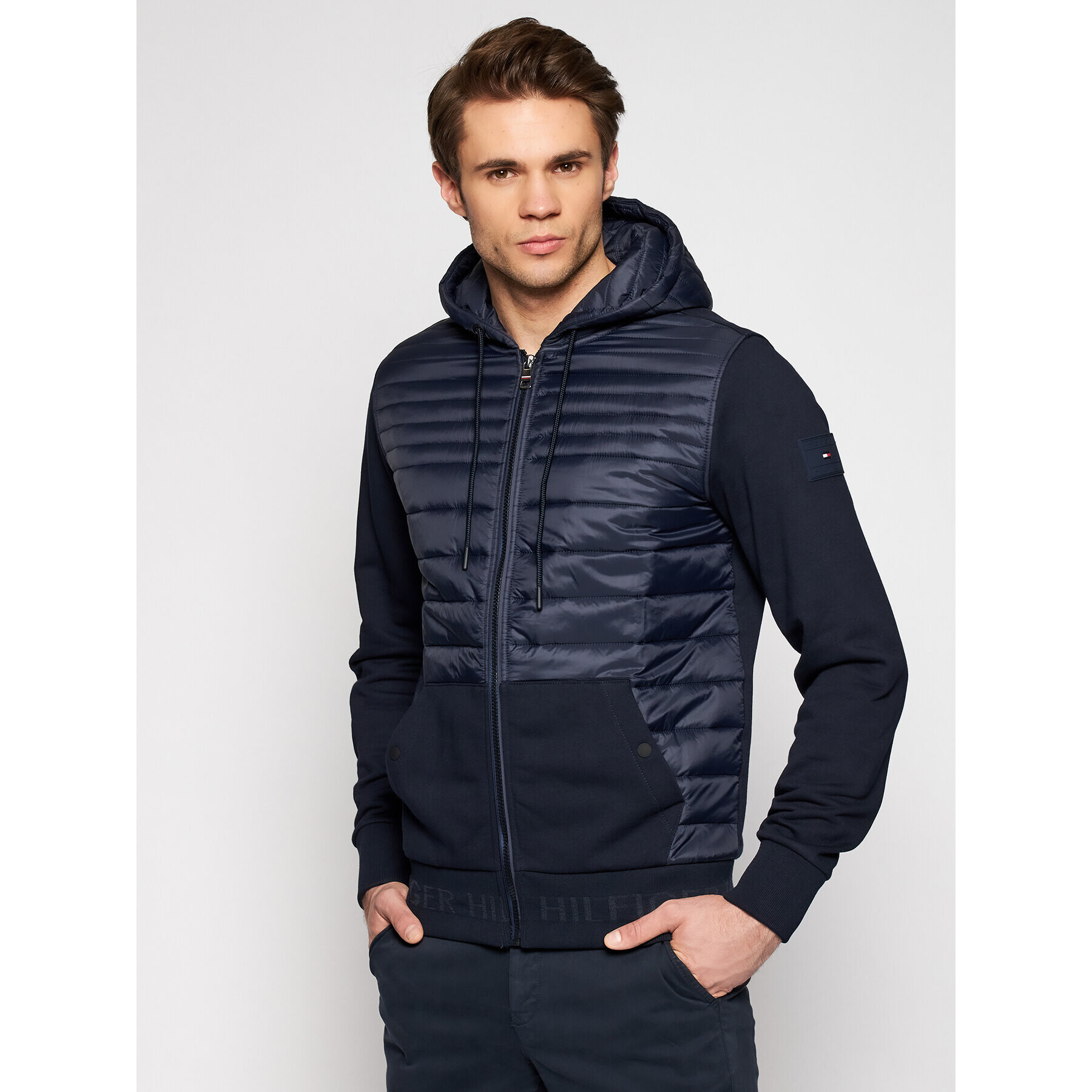 Tommy Hilfiger Суитшърт Jacquard Mixed Media MW0MW16737 Тъмносин Regular Fit - Pepit.bg