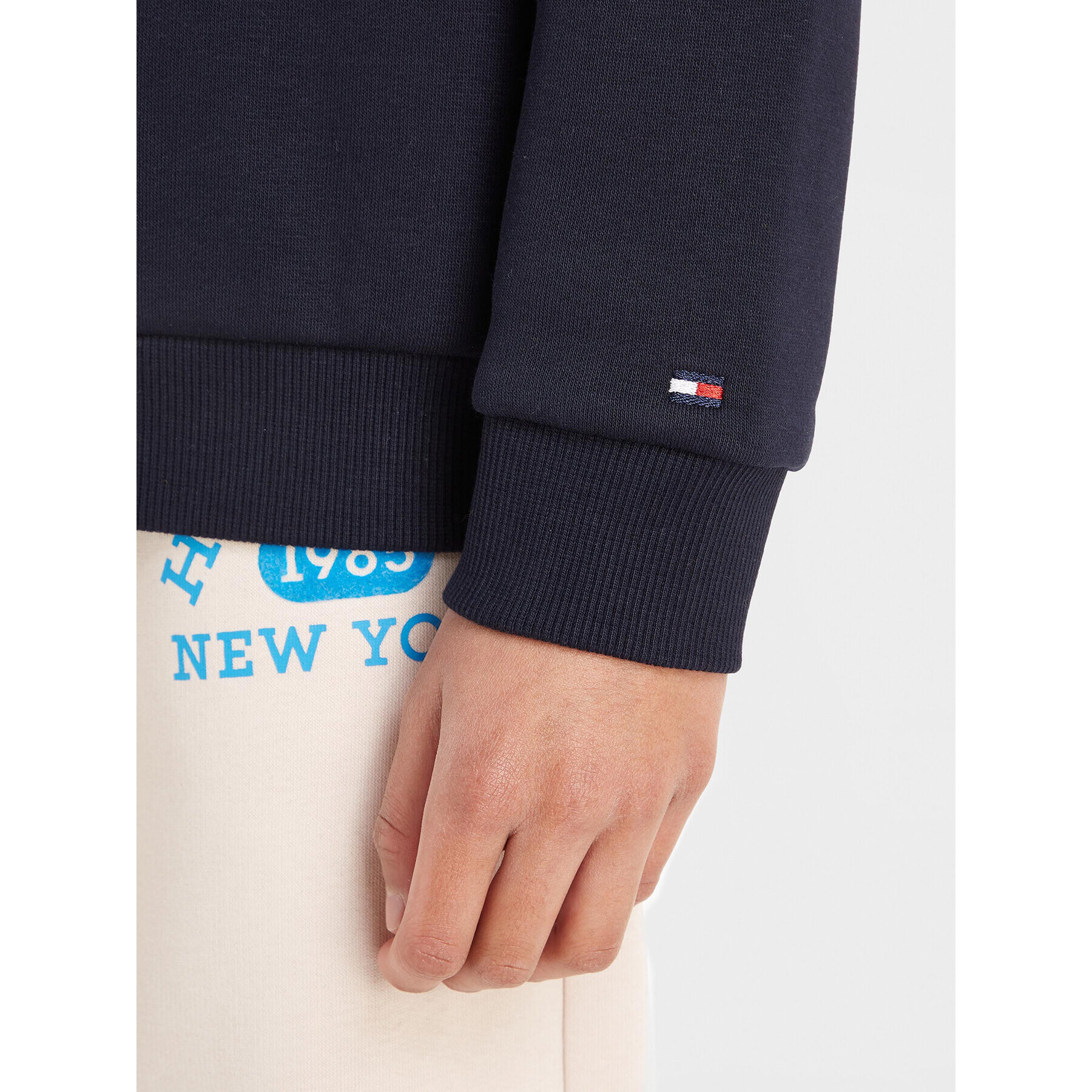 Tommy Hilfiger Суитшърт KB0KB08497 S Тъмносин Regular Fit - Pepit.bg