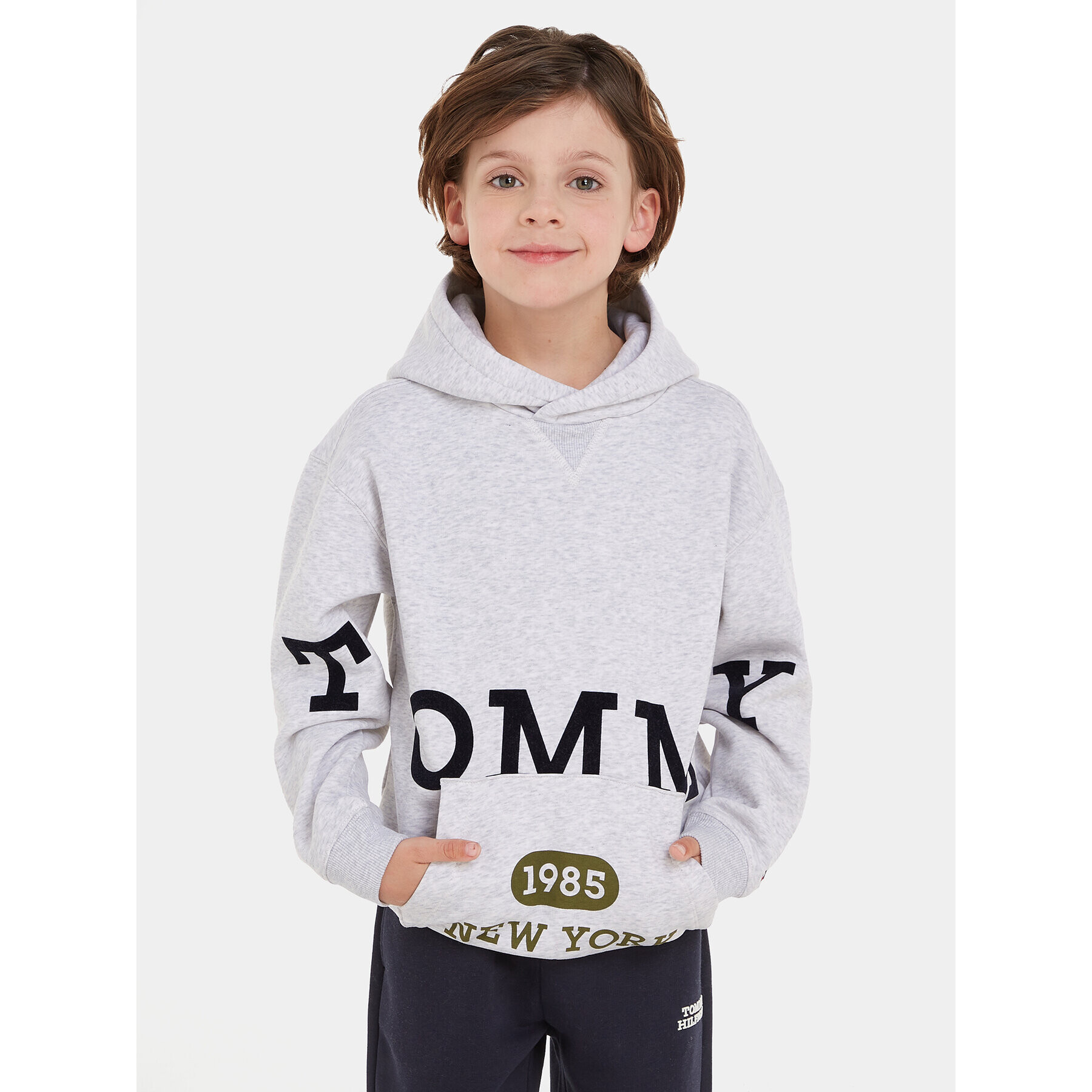 Tommy Hilfiger Суитшърт KB0KB08498 Сив Regular Fit - Pepit.bg