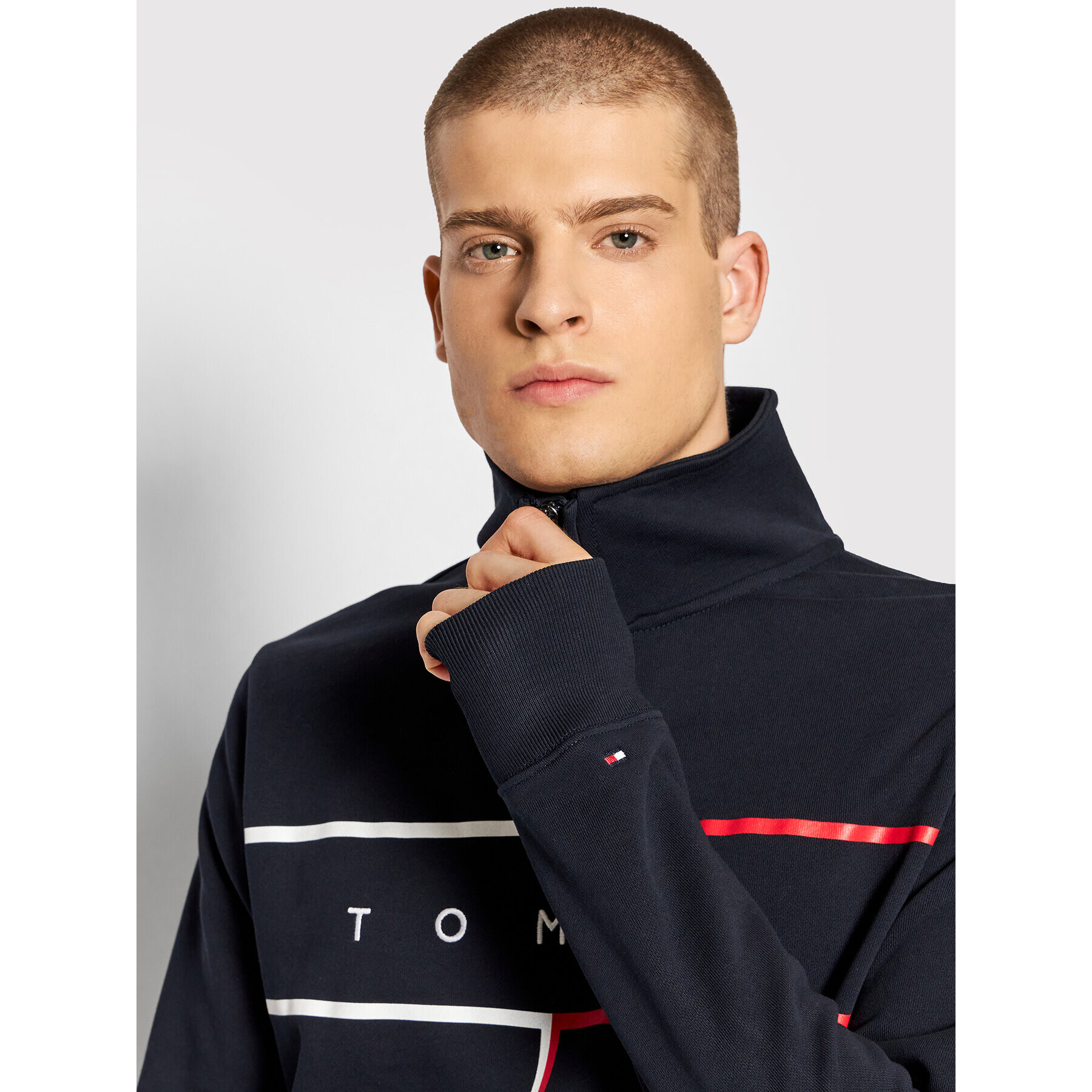 Tommy Hilfiger Суитшърт Large Rwb Flag MW0MW25049 Тъмносин Regular Fit - Pepit.bg