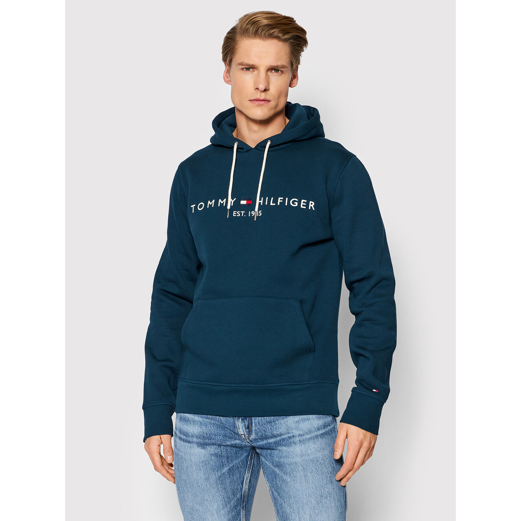 Tommy Hilfiger Суитшърт Logo MW0MW11599 Тъмносин Regular Fit - Pepit.bg