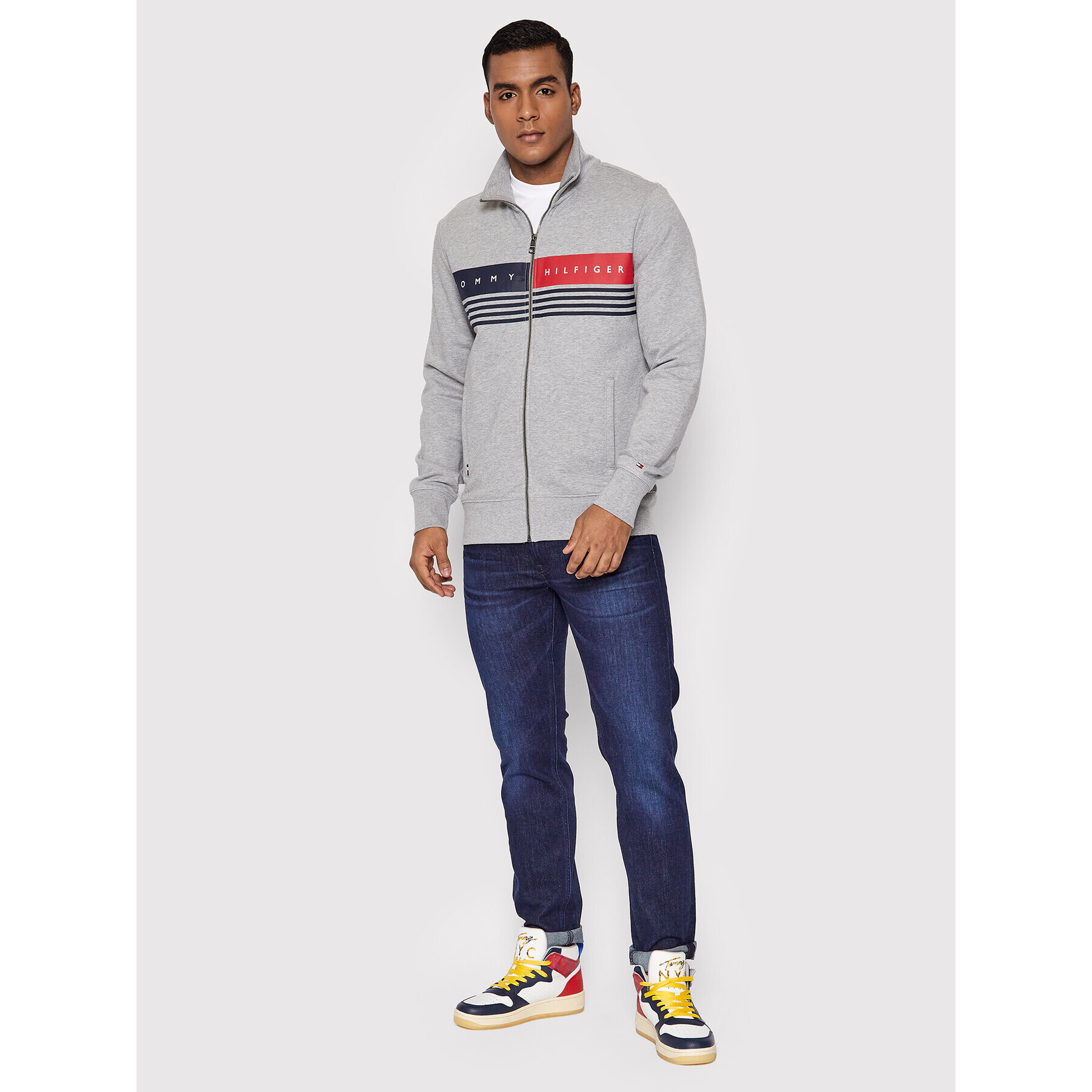Tommy Hilfiger Суитшърт Logo MW0MW21094 Сив Regular Fit - Pepit.bg