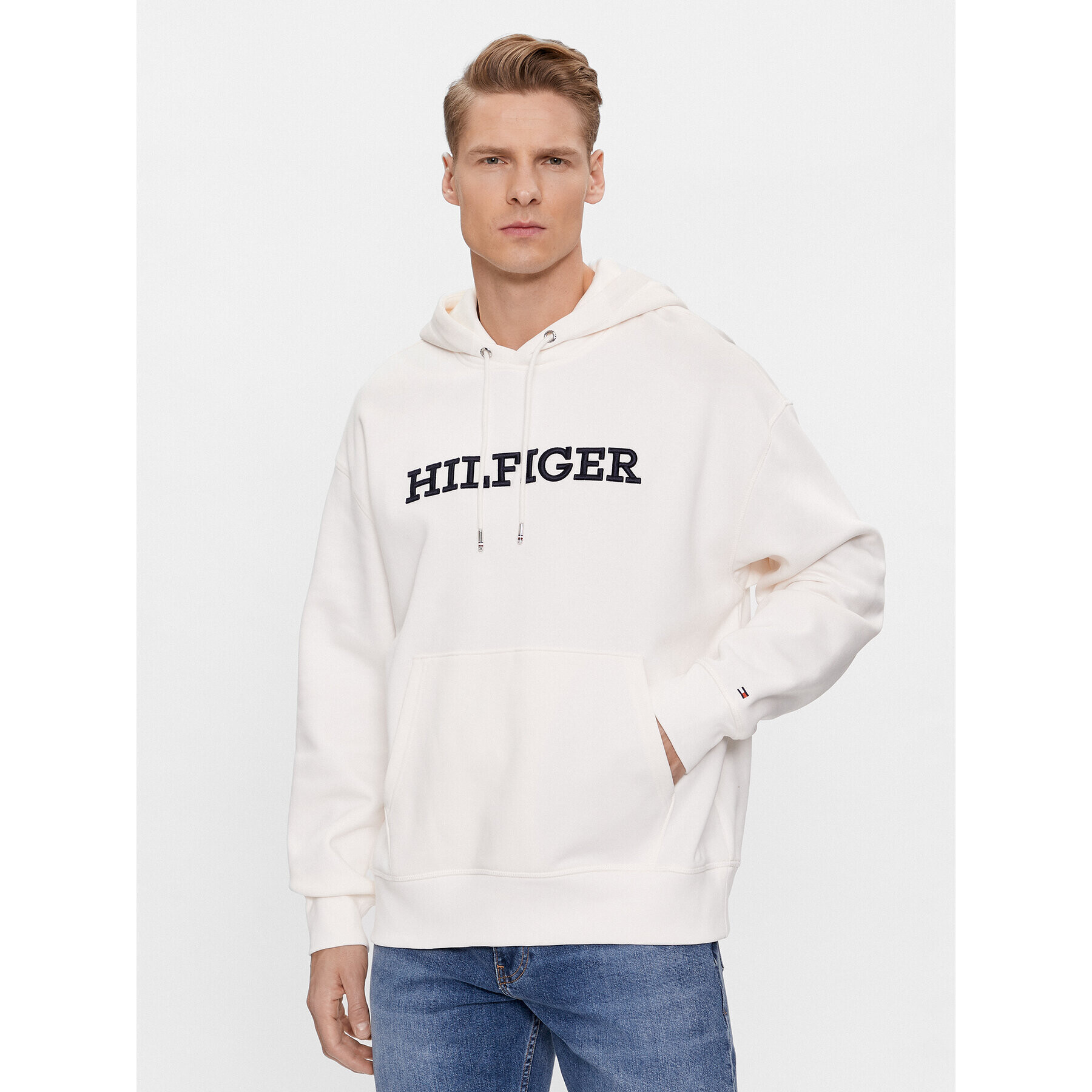 Tommy Hilfiger Суитшърт Monotype Embro MW0MW33062 Бял Regular Fit - Pepit.bg