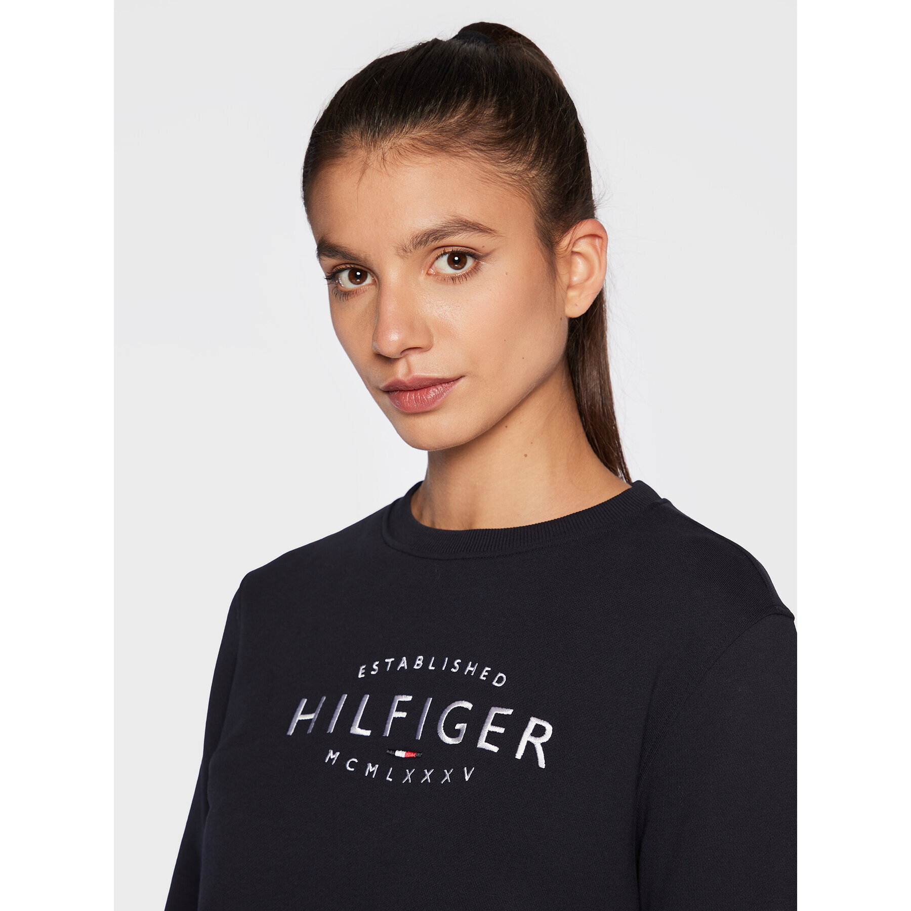 Tommy Hilfiger Суитшърт New Branded WW0WW35978 Тъмносин Relaxed Fit - Pepit.bg