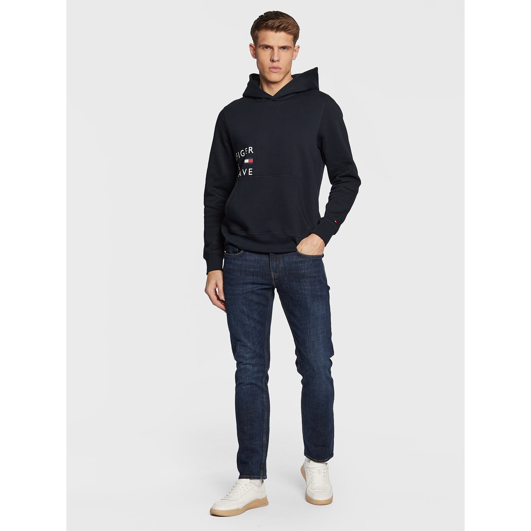 Tommy Hilfiger Суитшърт Off Placement Text MW0MW29303 Тъмносин Regular Fit - Pepit.bg